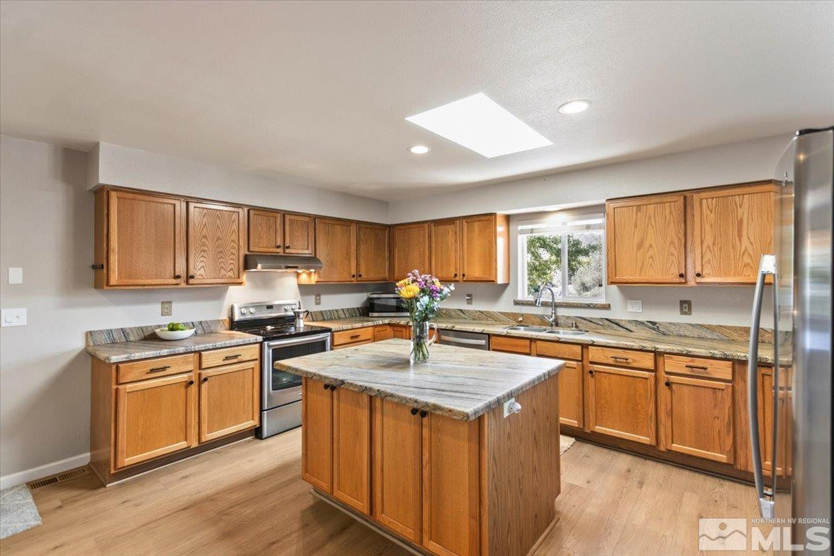 15215 Crimson Drive