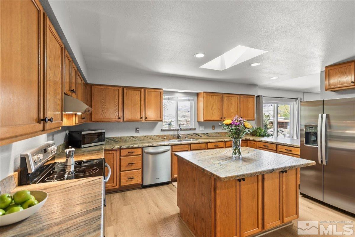 15215 Crimson Drive