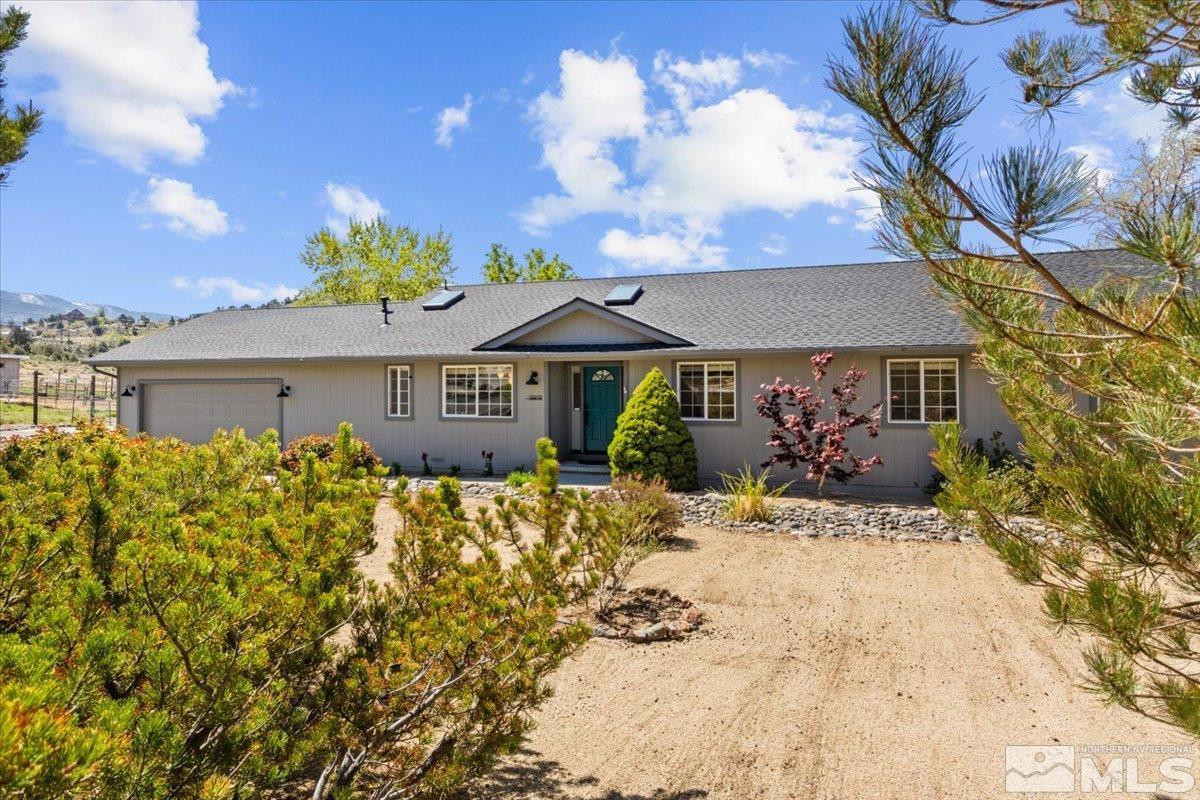 15215 Crimson Drive
