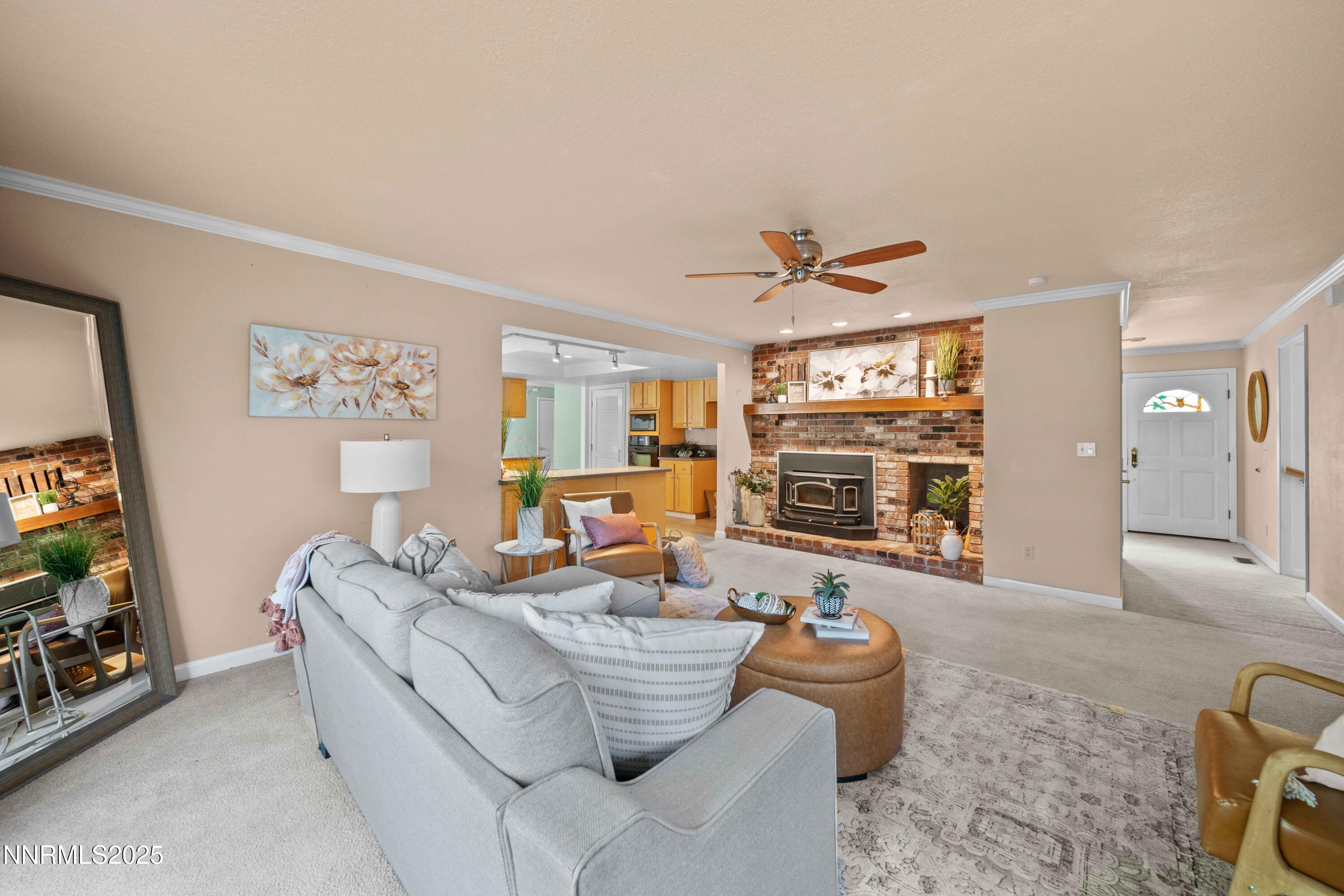 25 Yellow Pine Circle