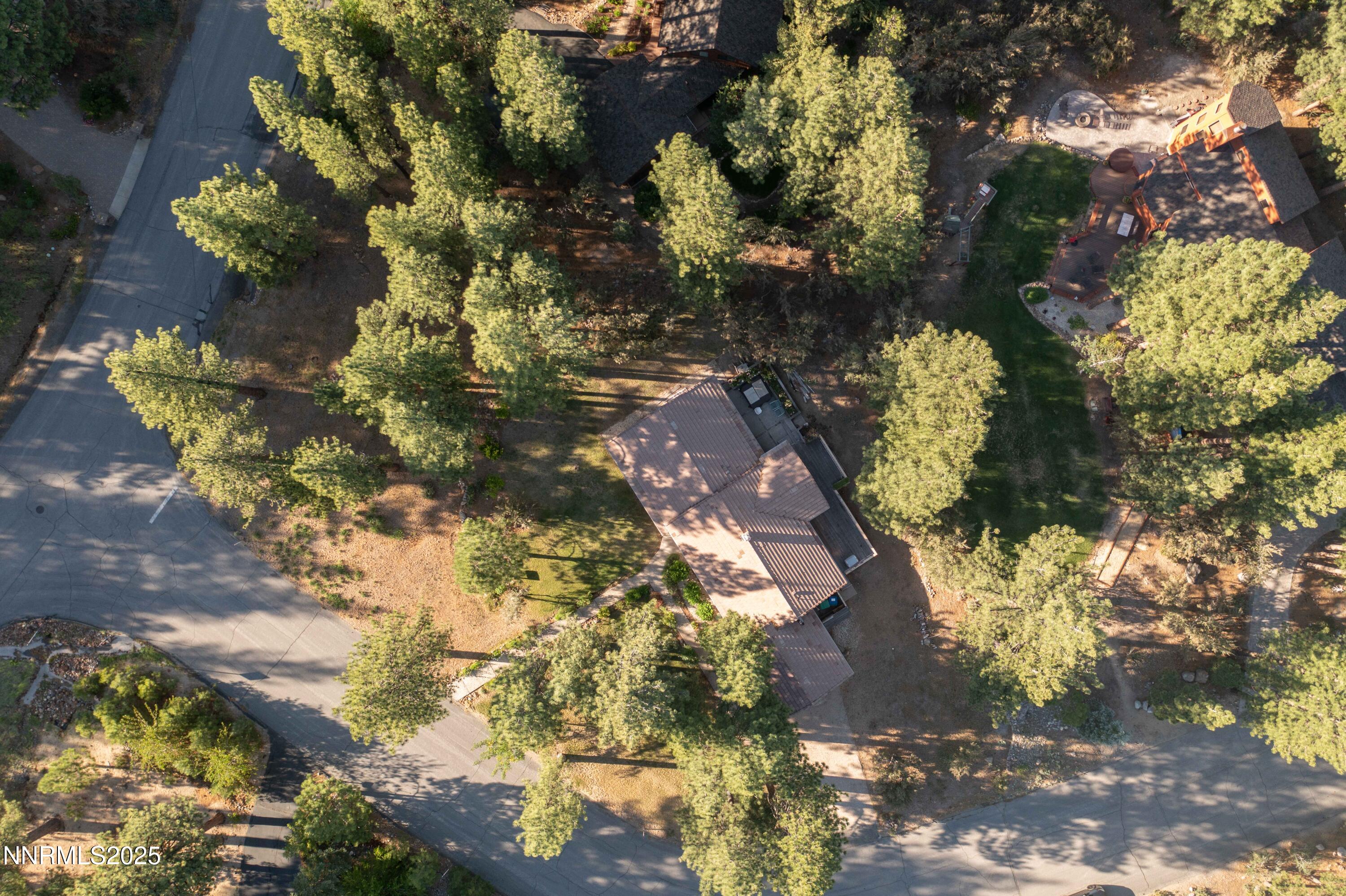 25 Yellow Pine Circle