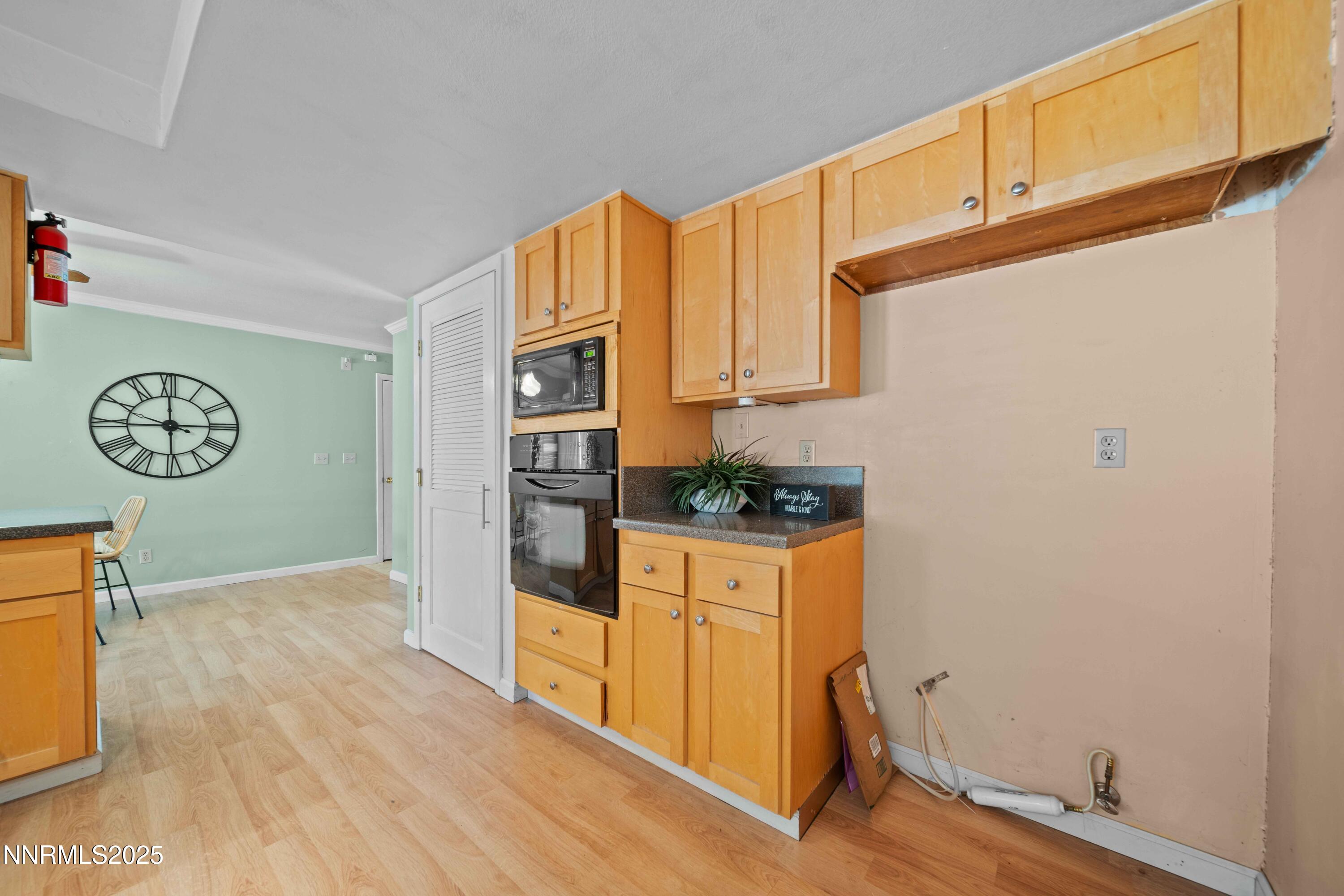25 Yellow Pine Circle