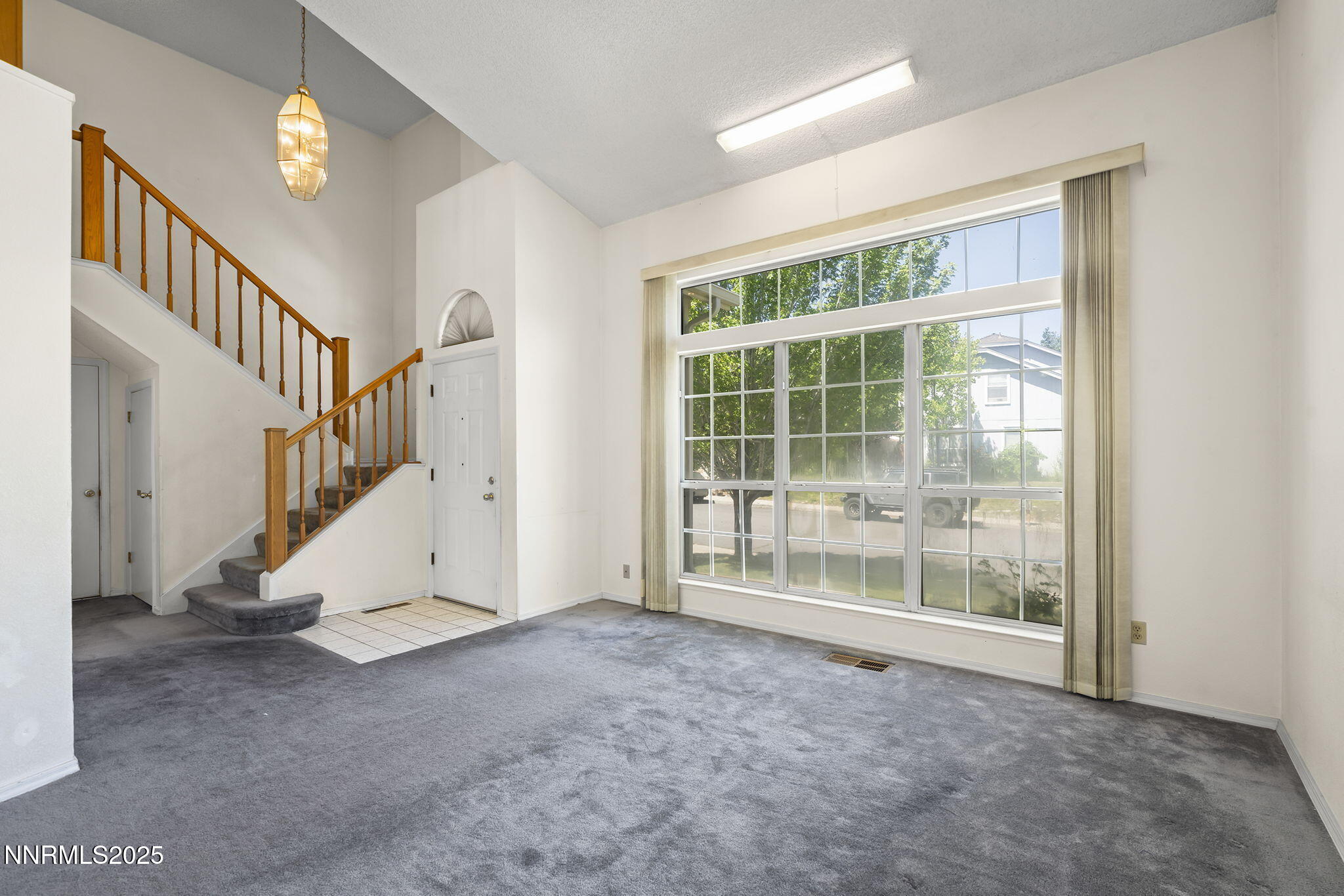 940 Skyway Drive
