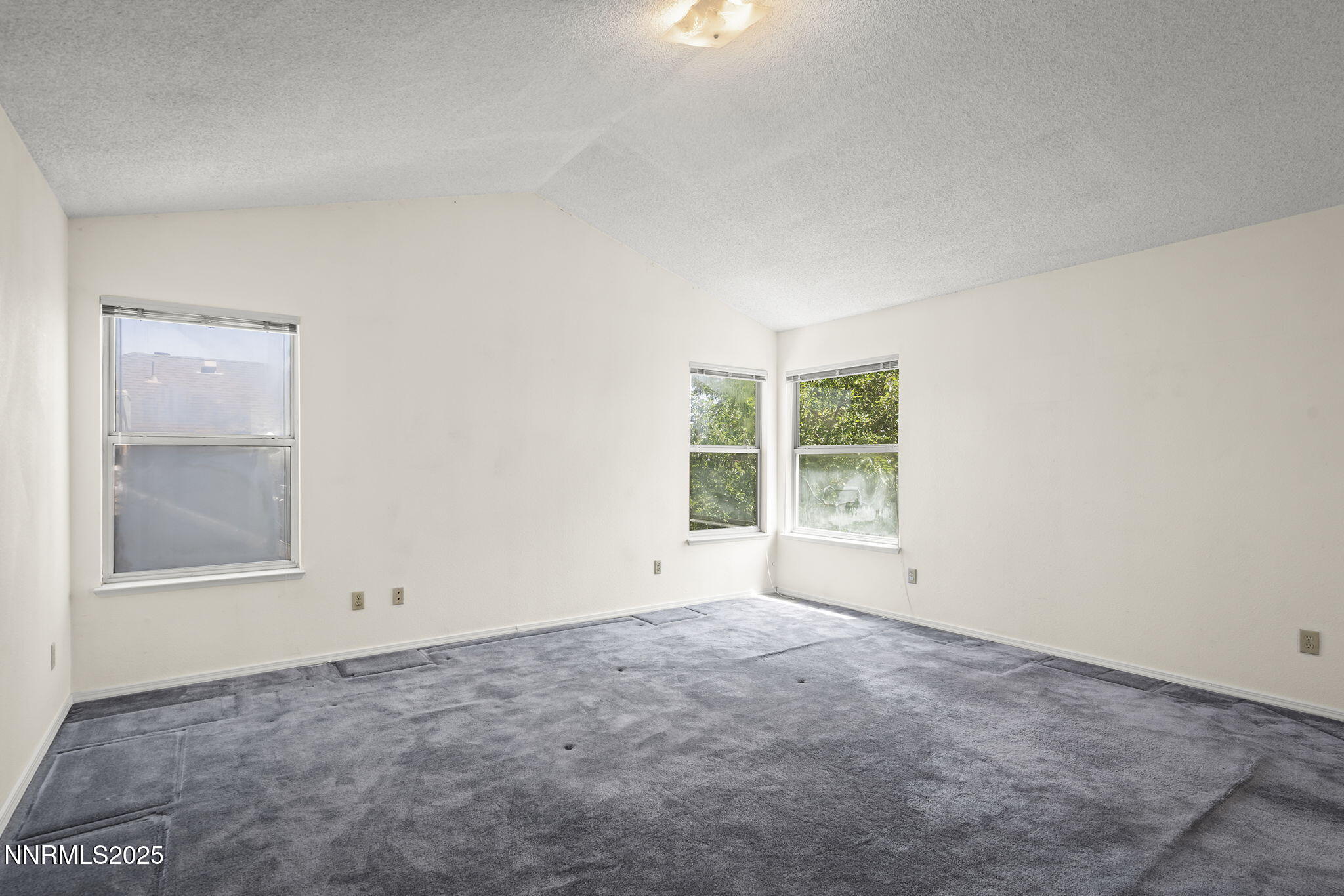 940 Skyway Drive