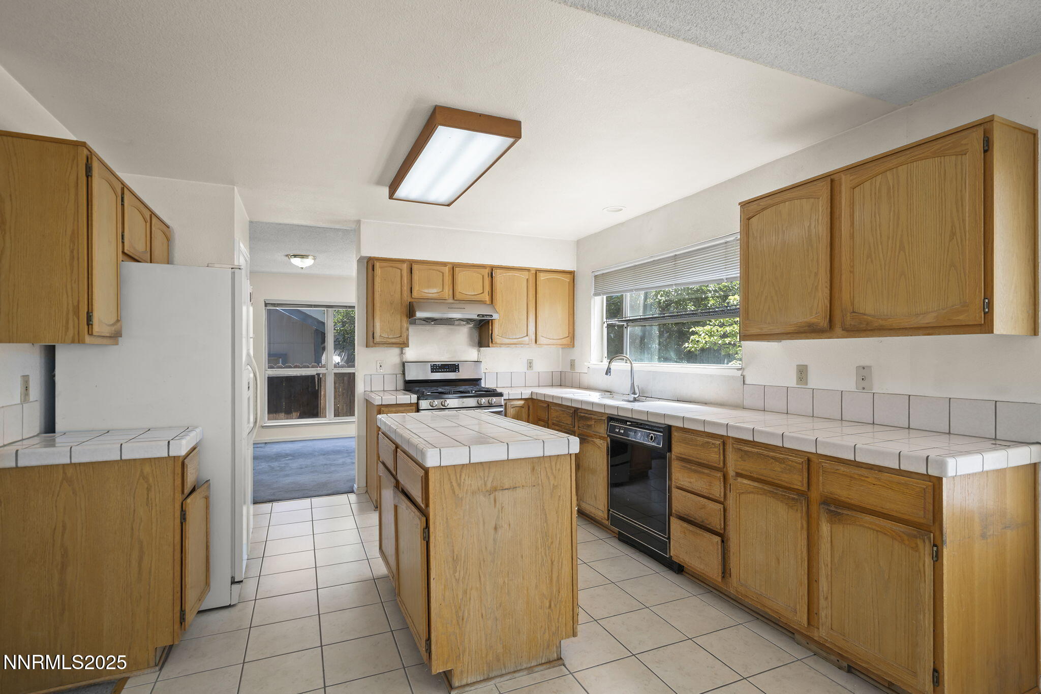 940 Skyway Drive