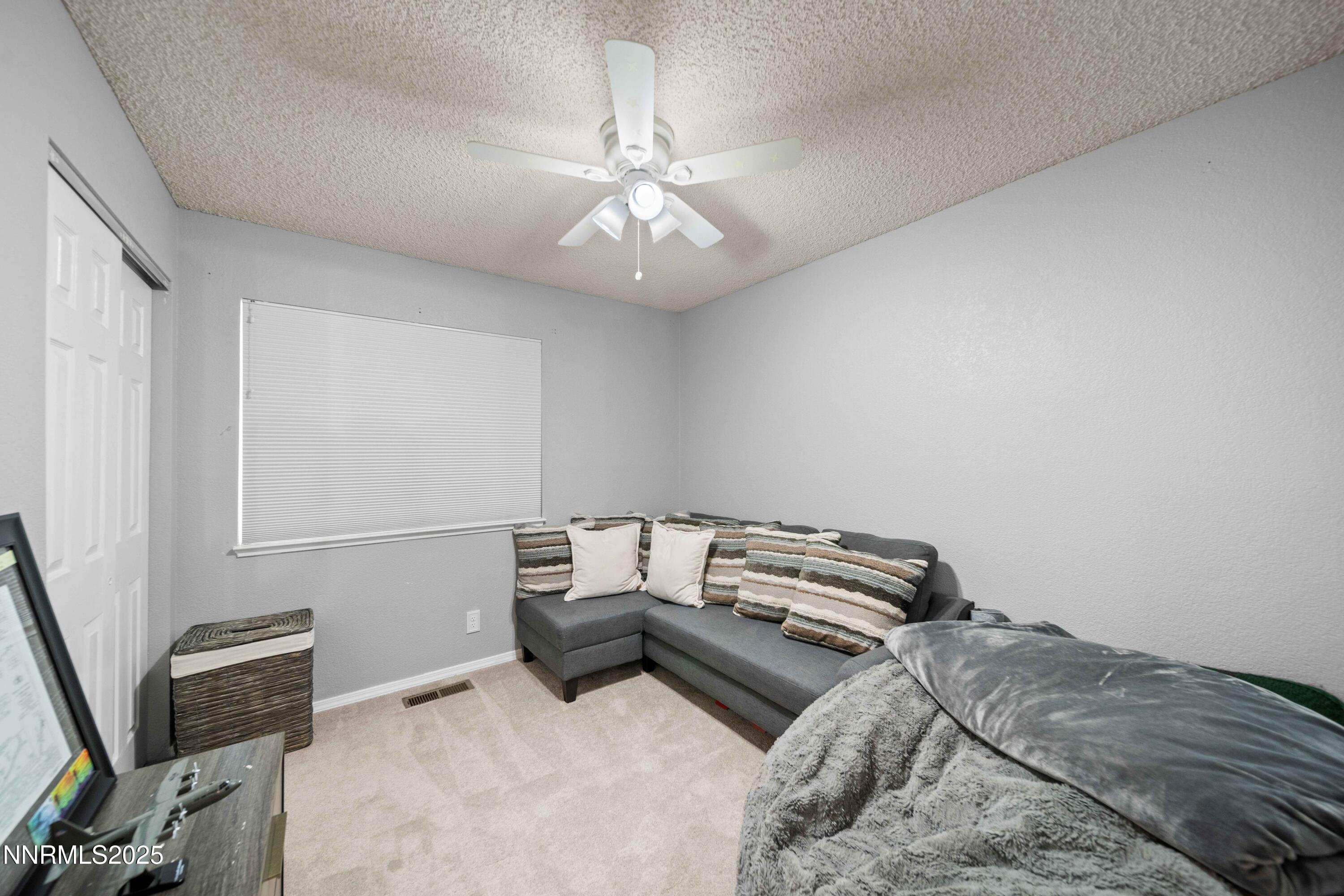 7420 Lindsey Lane