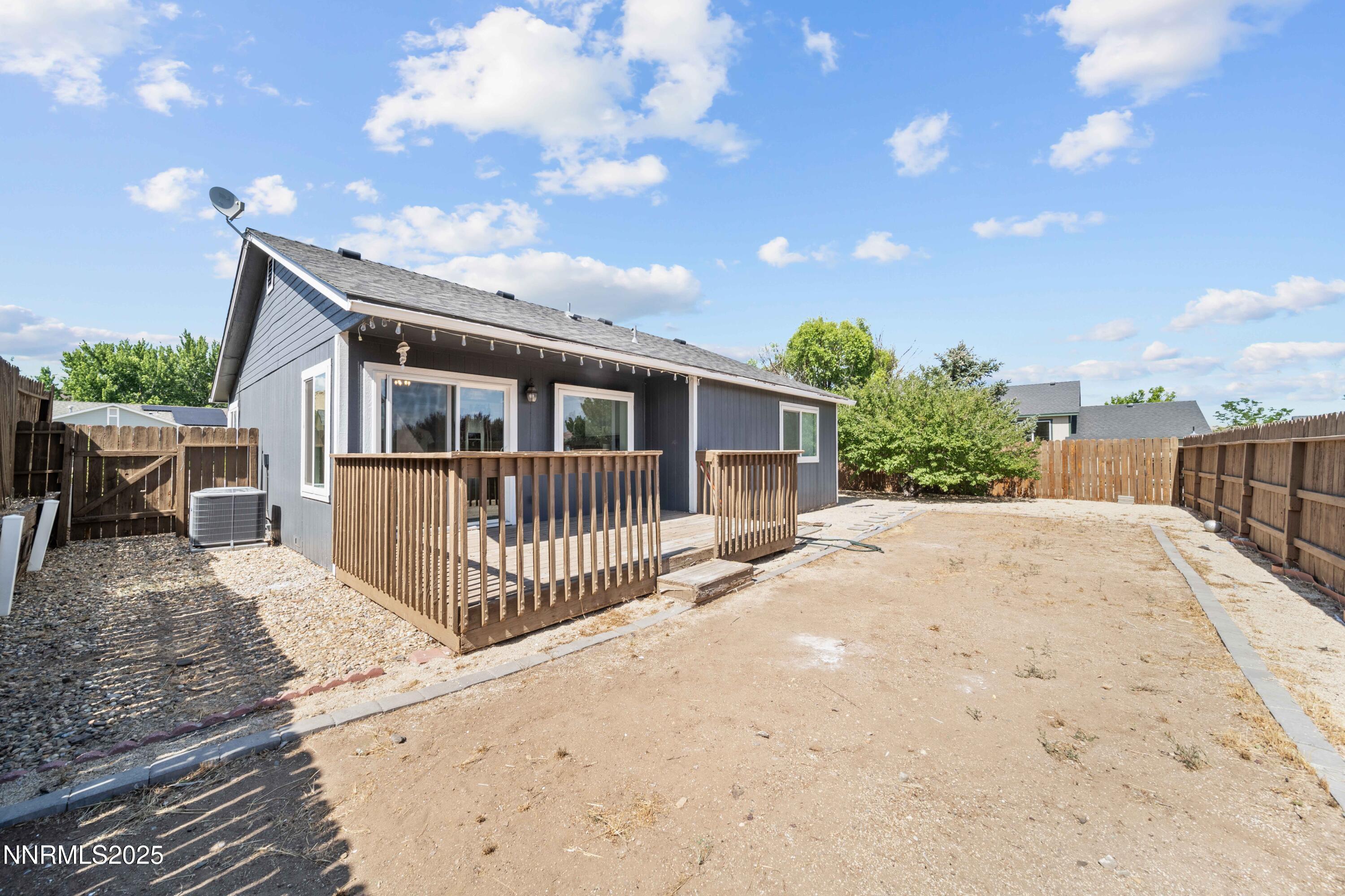 7420 Lindsey Lane