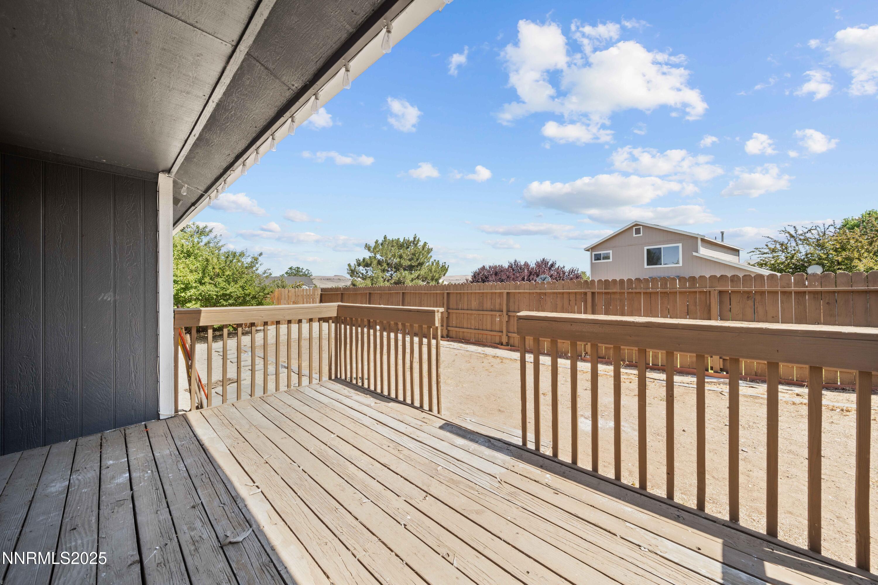 7420 Lindsey Lane