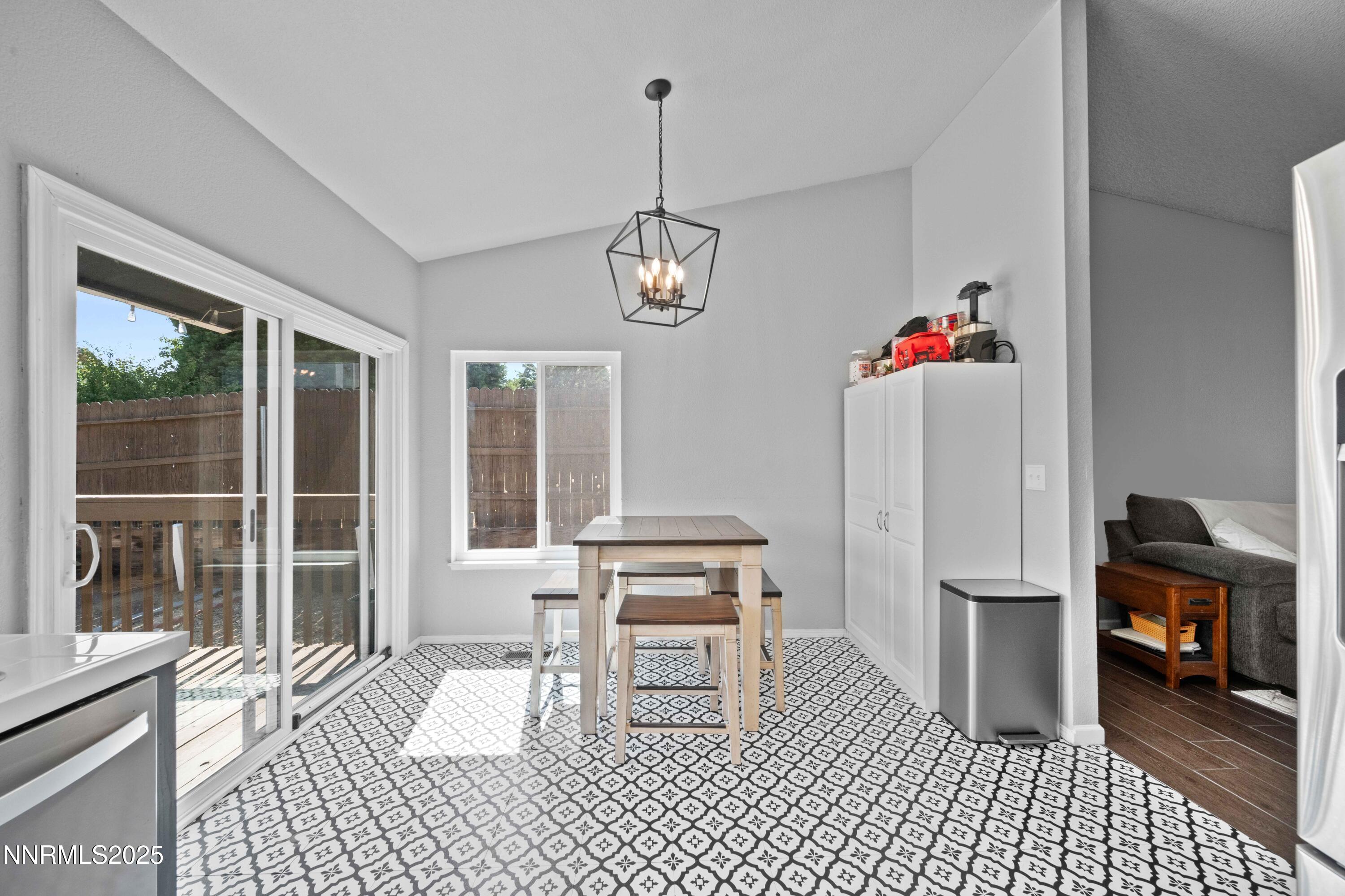 7420 Lindsey Lane