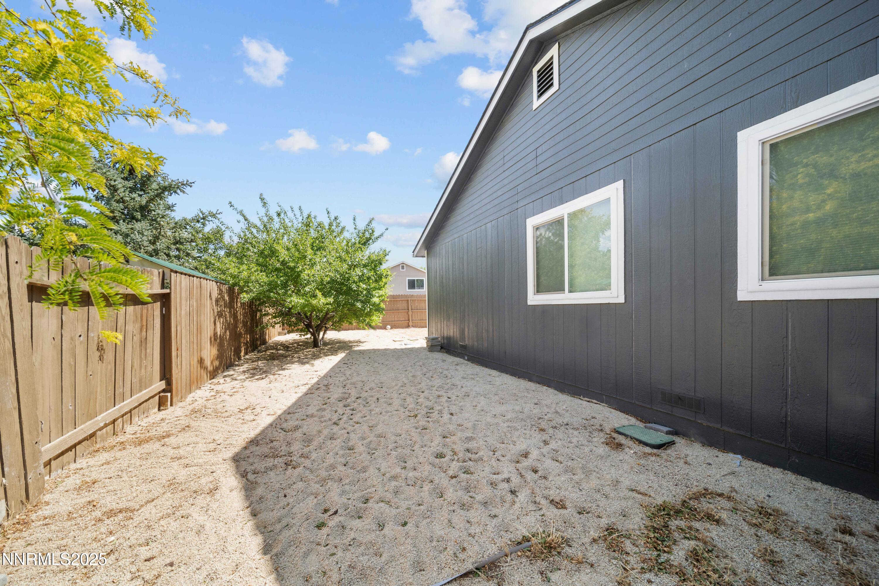 7420 Lindsey Lane