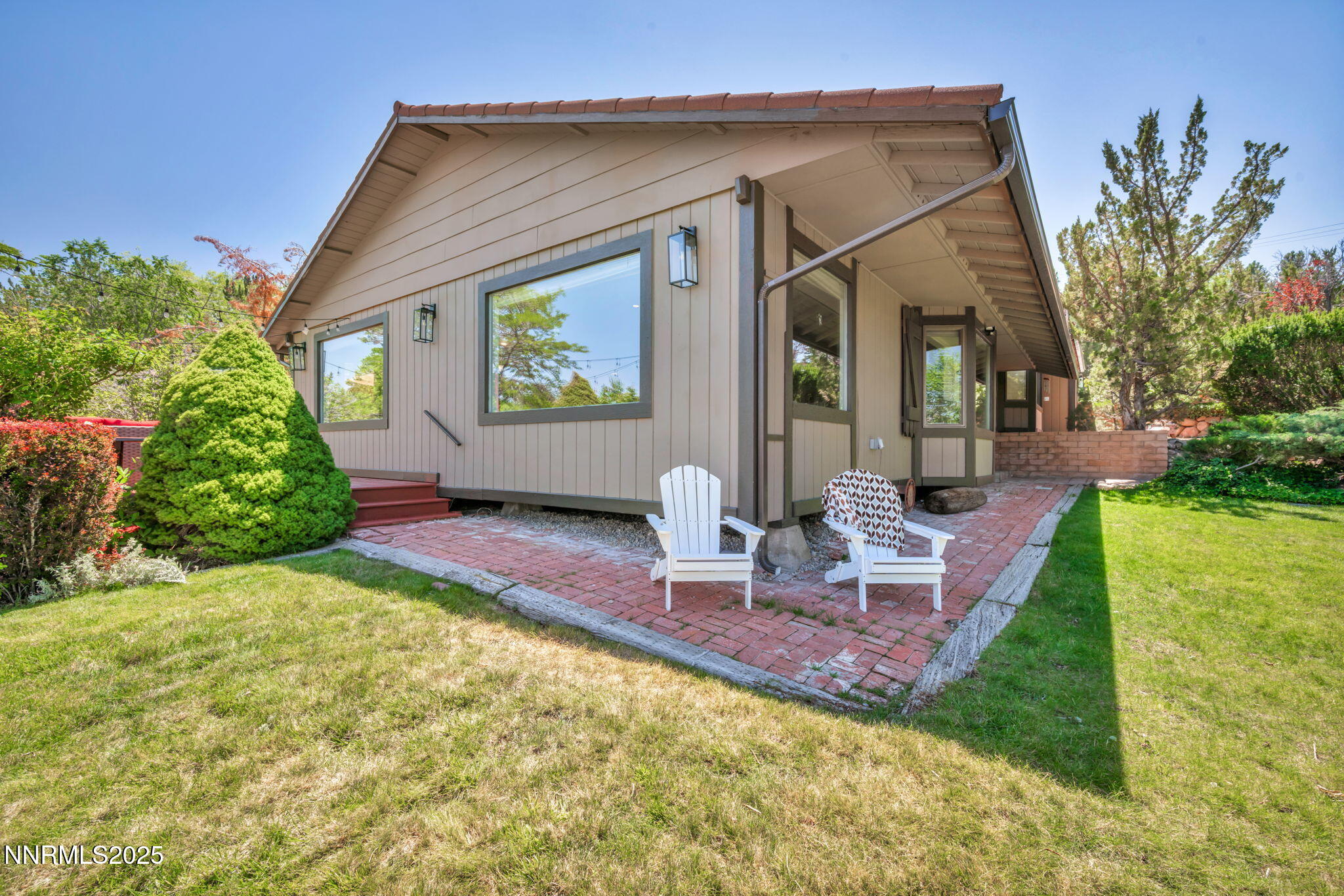 3495 W Plumb Lane