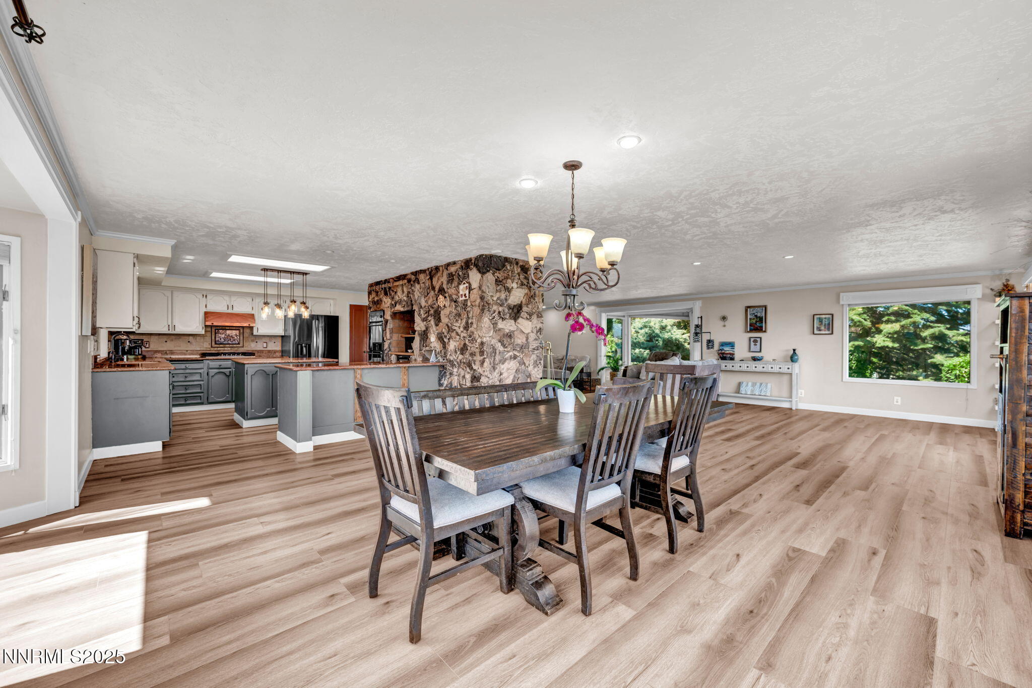 3495 W Plumb Lane