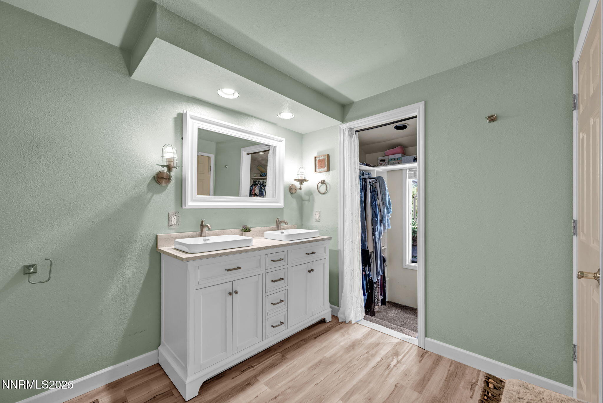 3495 W Plumb Lane