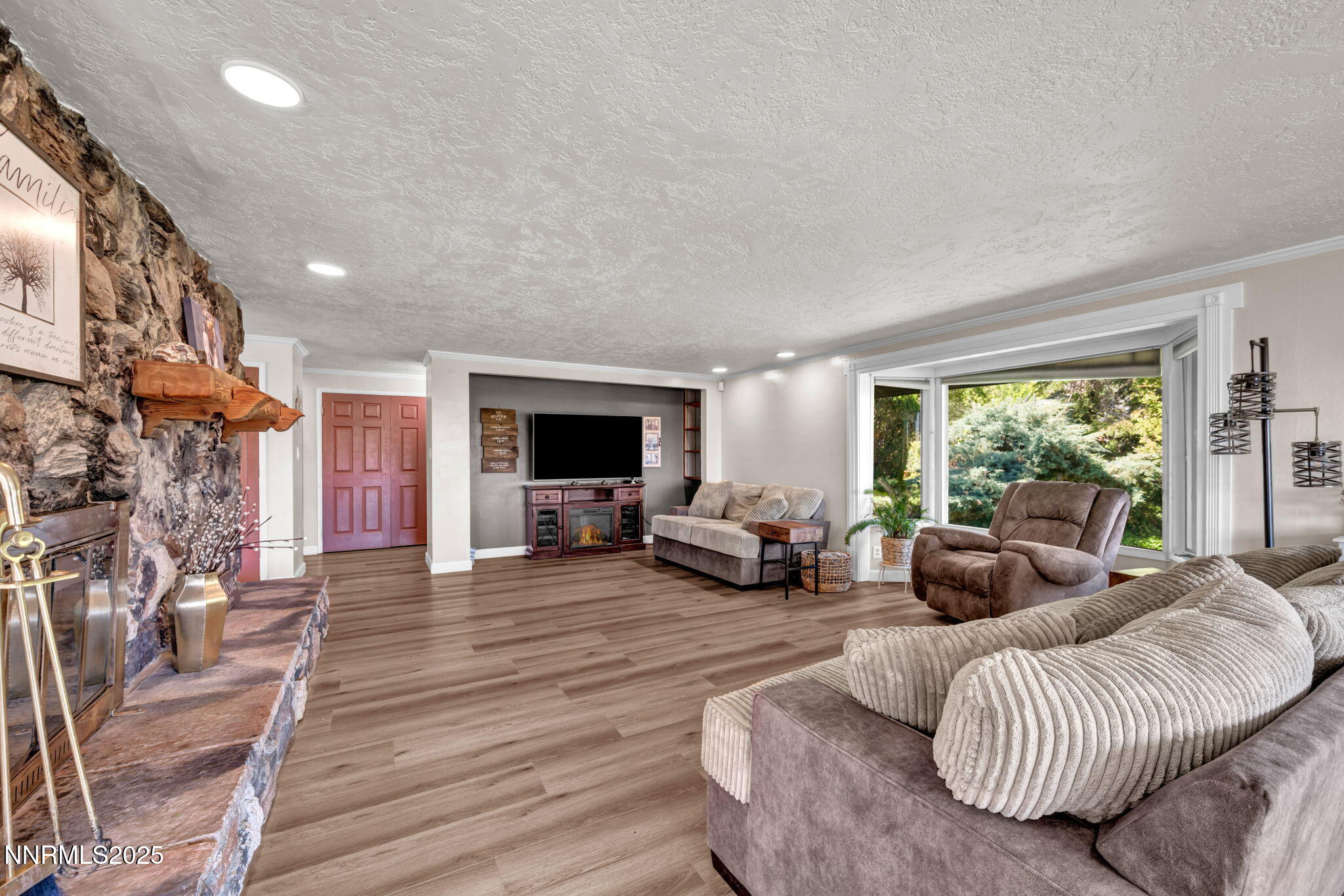 3495 W Plumb Lane