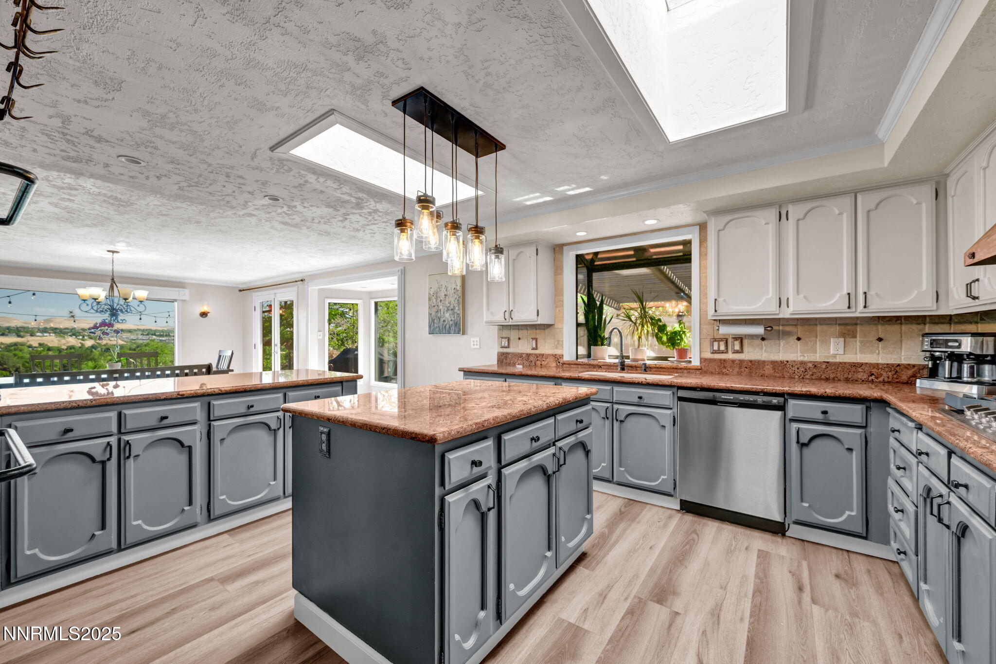3495 W Plumb Lane