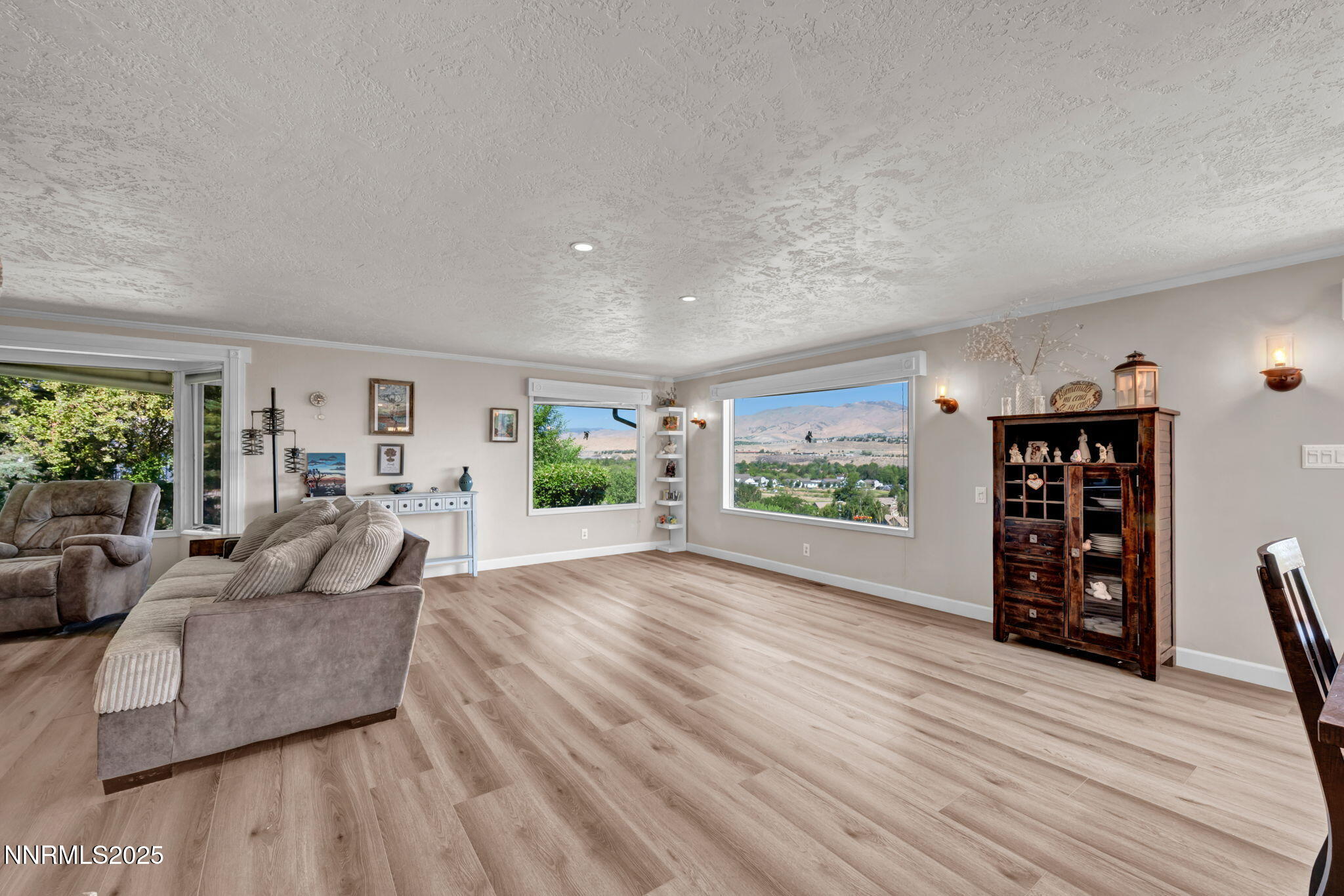 3495 W Plumb Lane