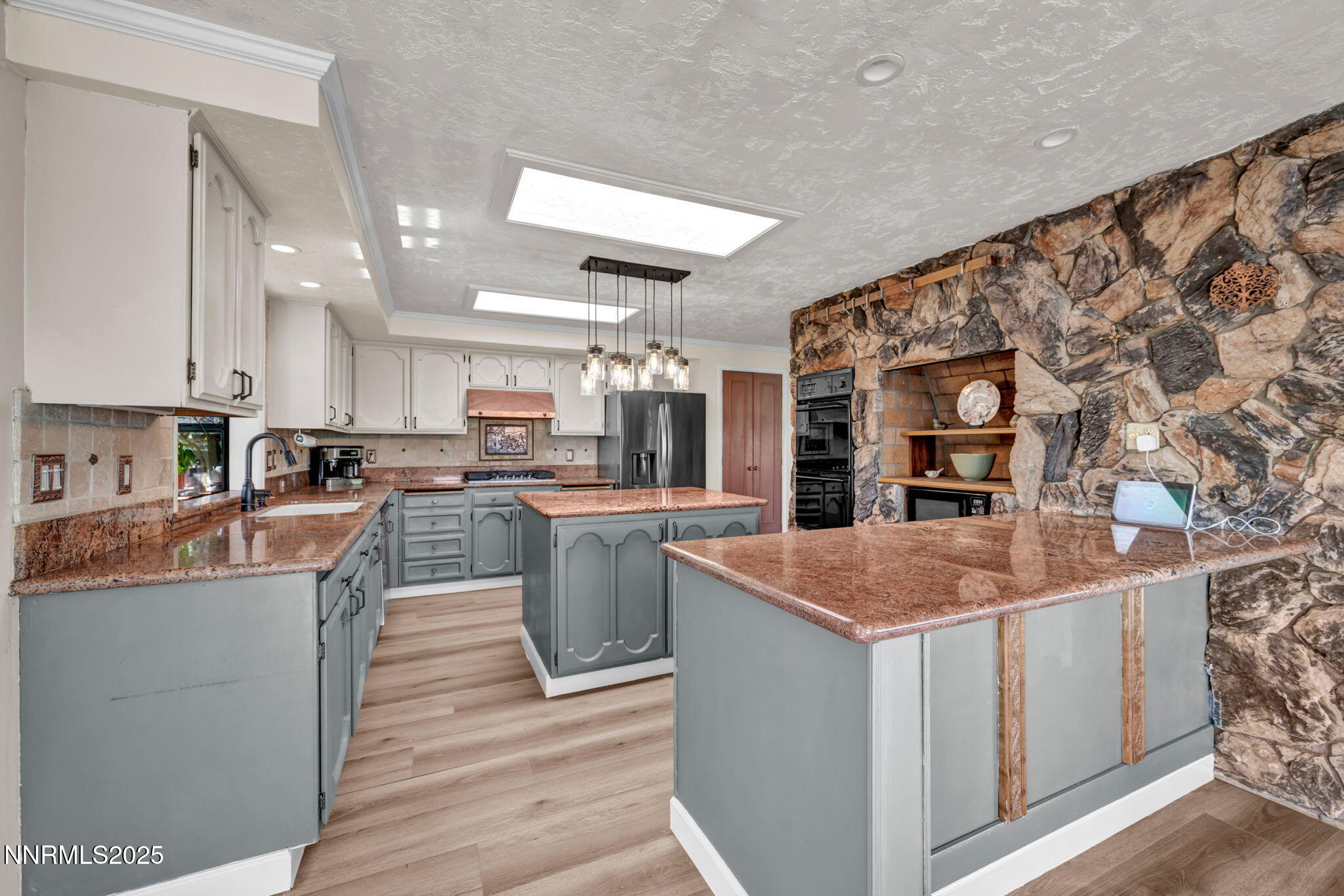 3495 W Plumb Lane