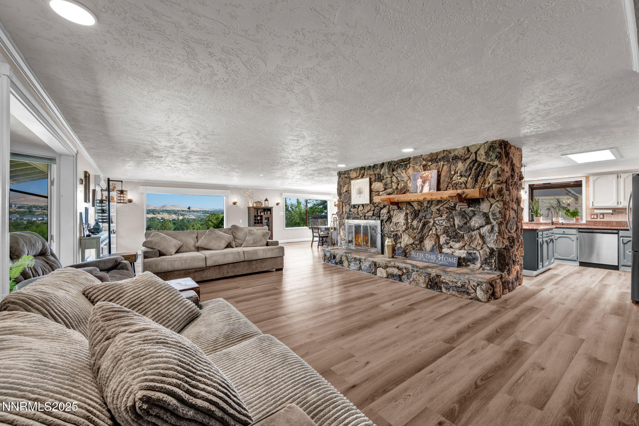 3495 W Plumb Lane
