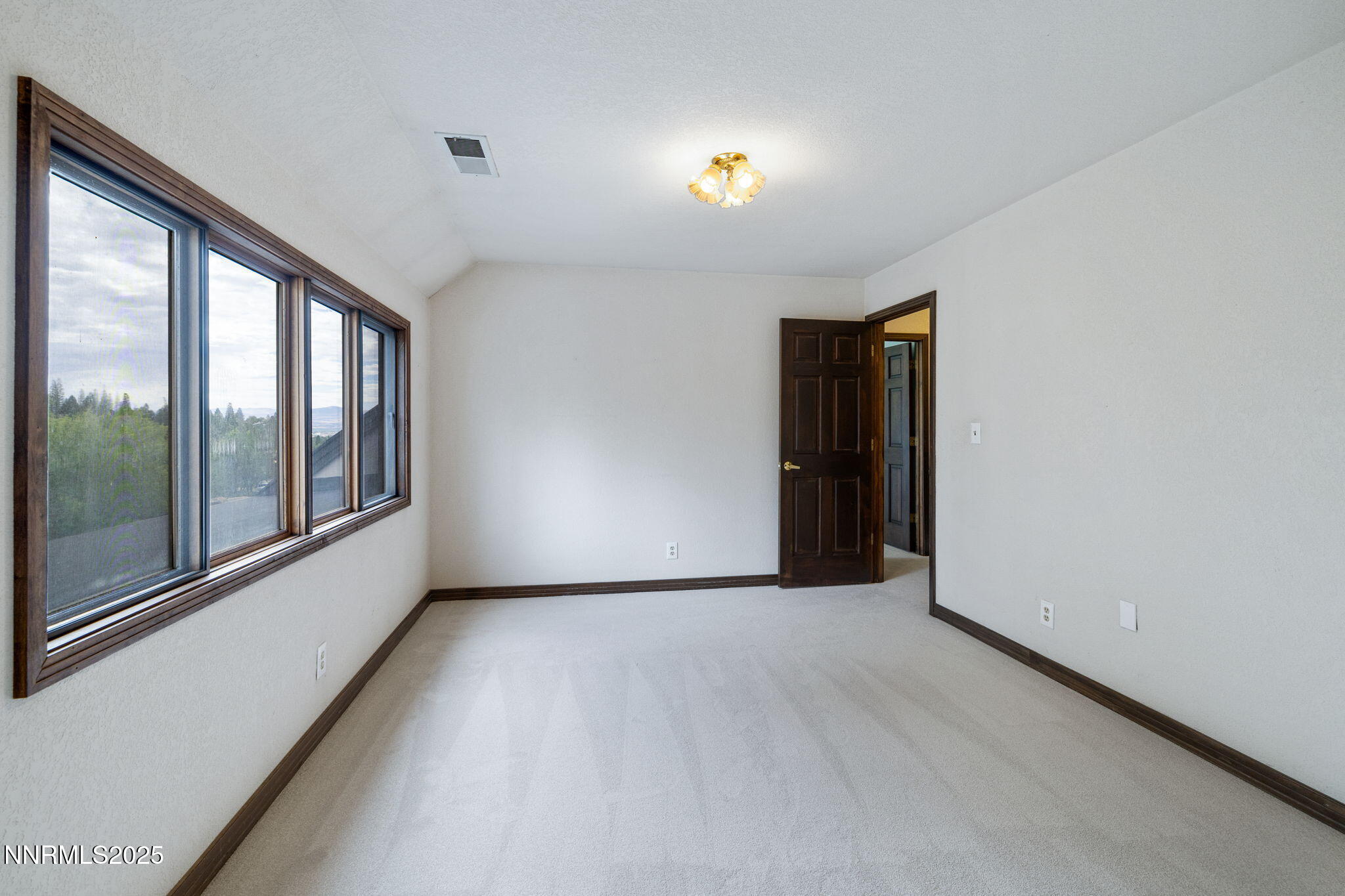 2820 Sagittarius Drive