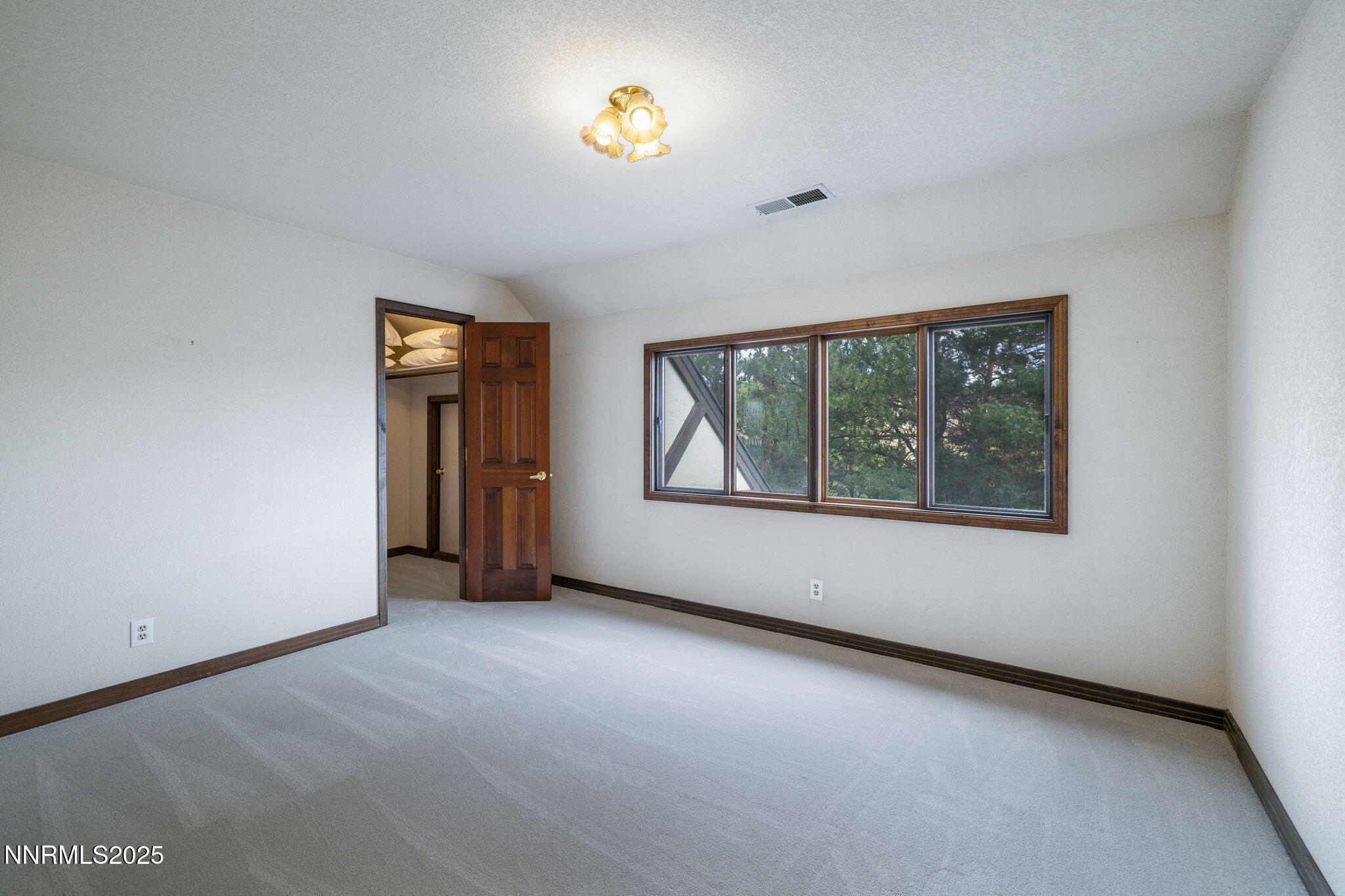 2820 Sagittarius Drive