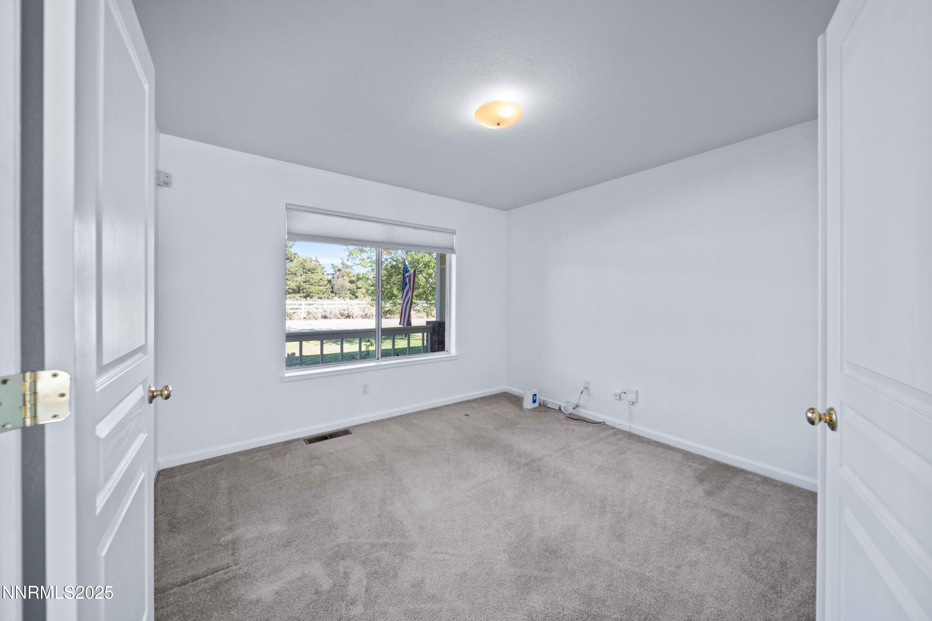 1905 Lakeshore Drive