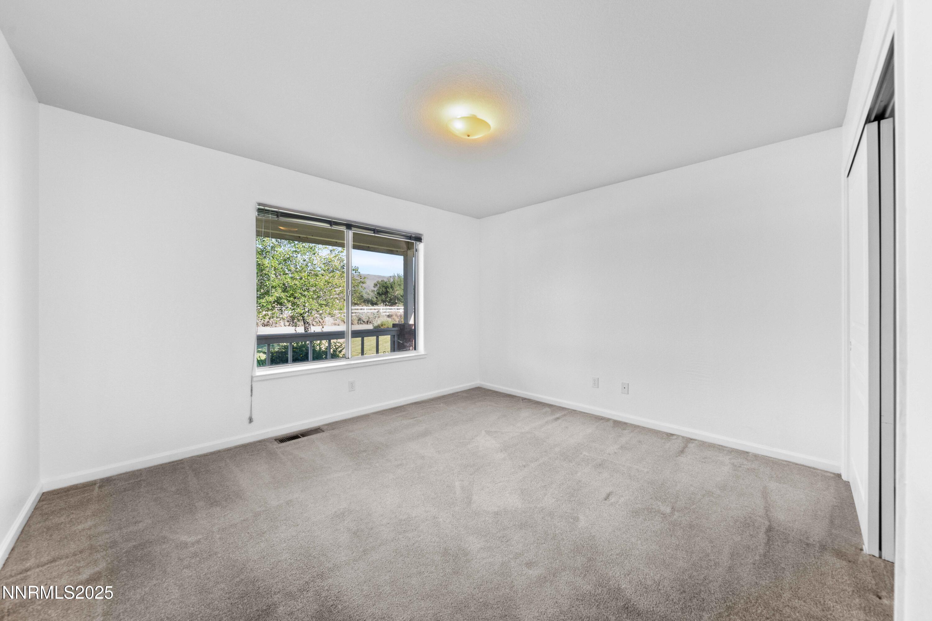 1905 Lakeshore Drive