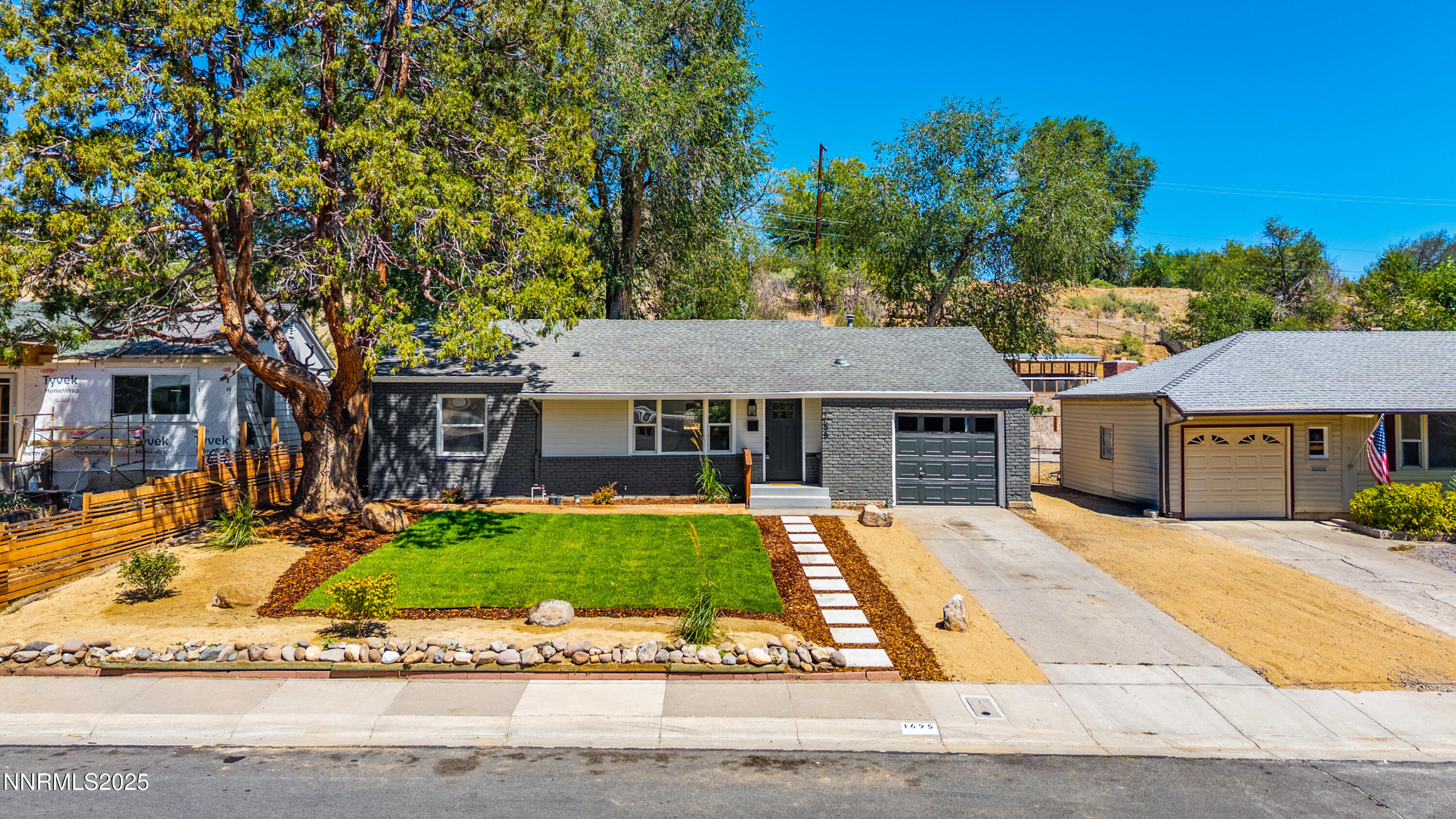 1695 Elmcrest Drive