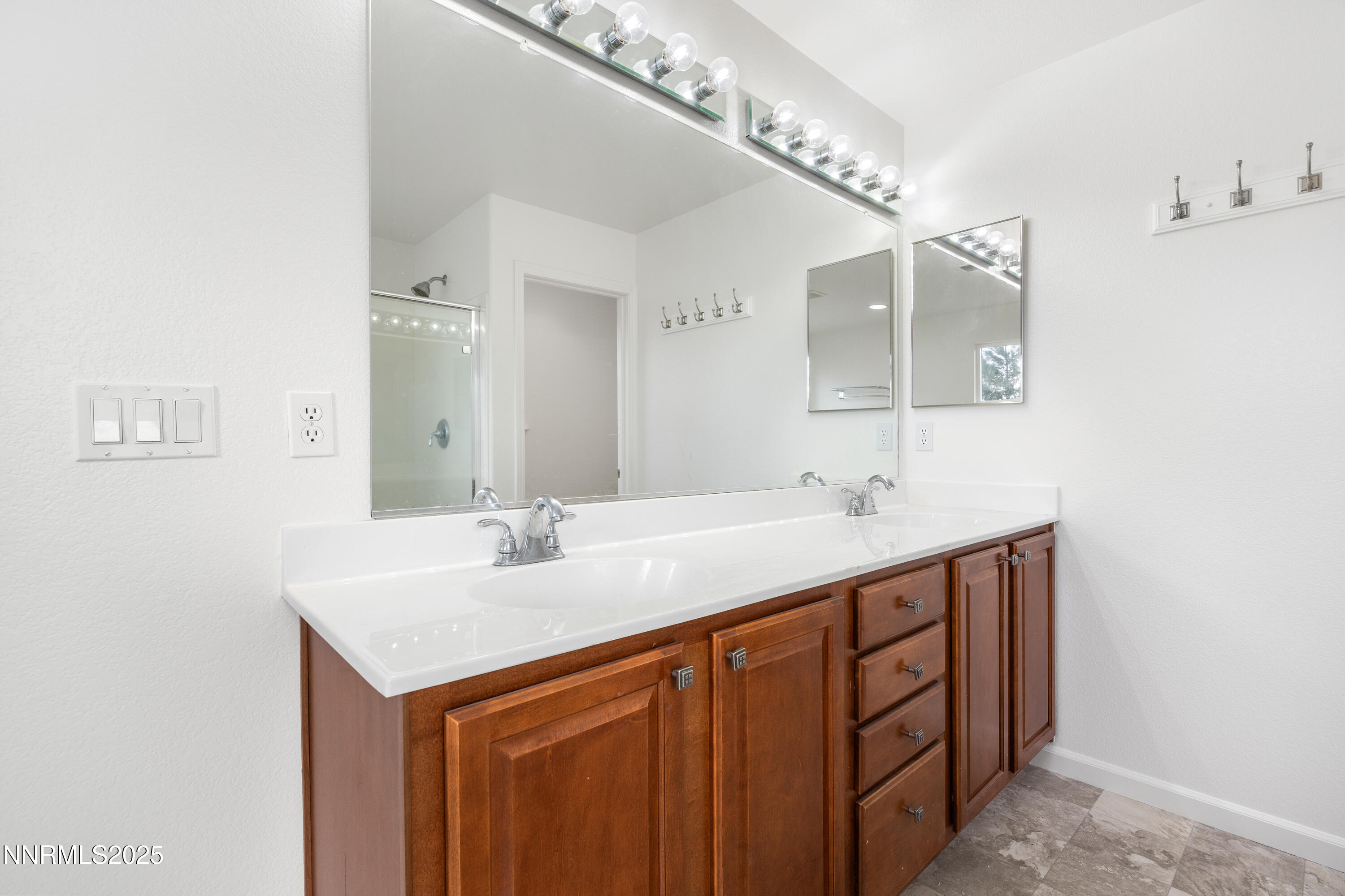 1255 Silver Crest Circle