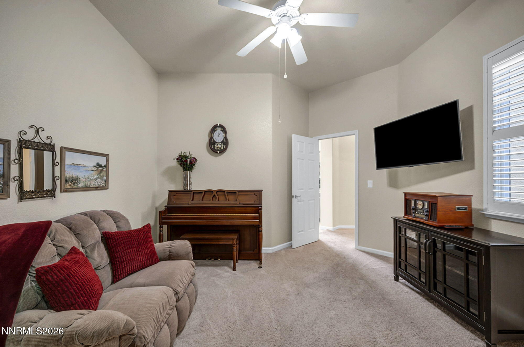7354 Phoenix Drive
