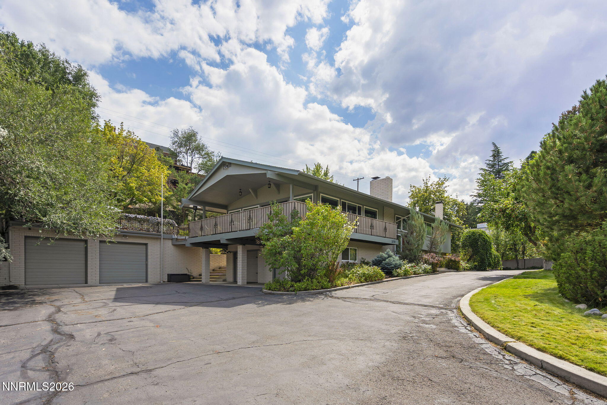 2070 Driscoll Drive
