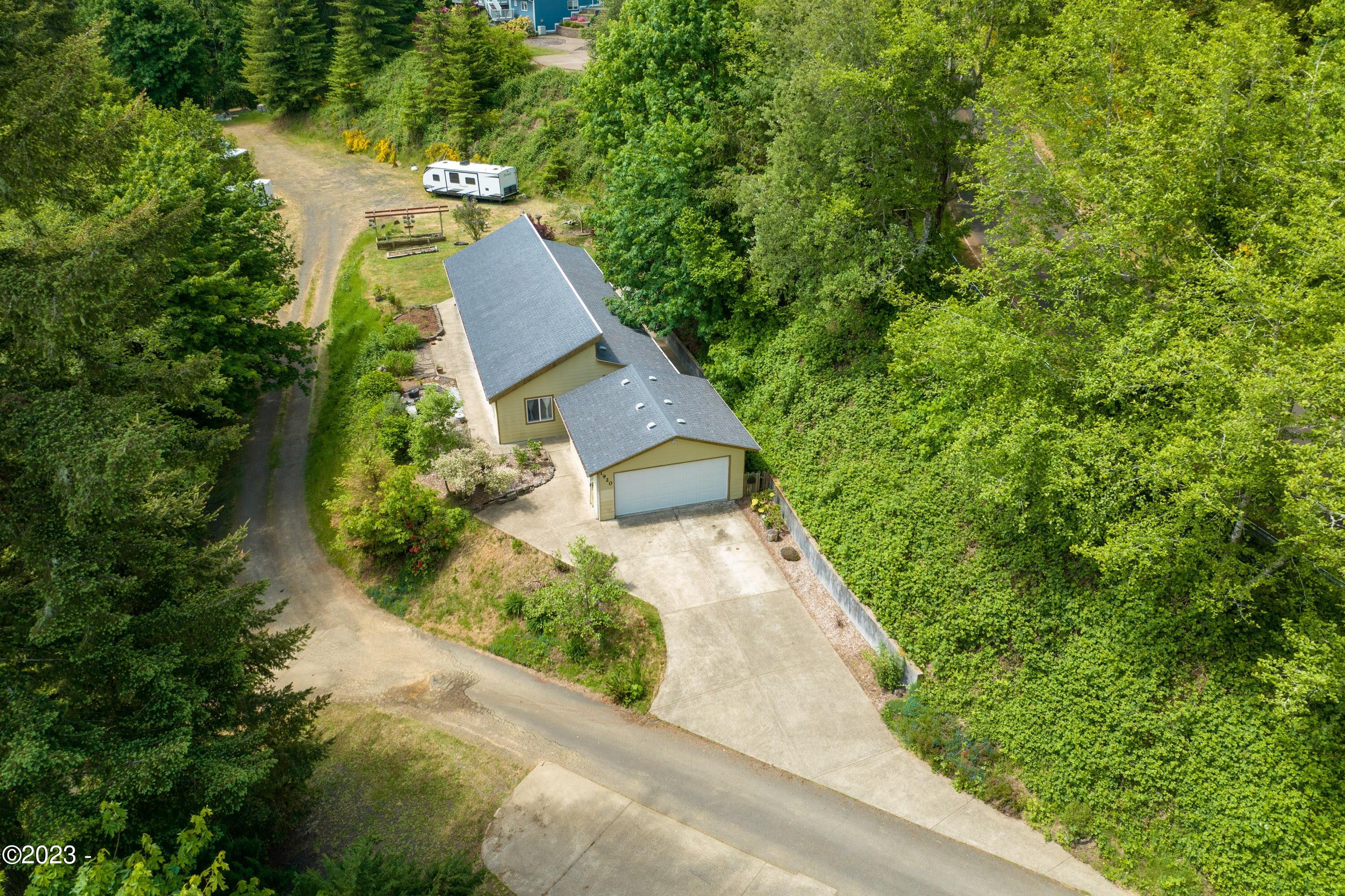 1920 NW Sunset Drive