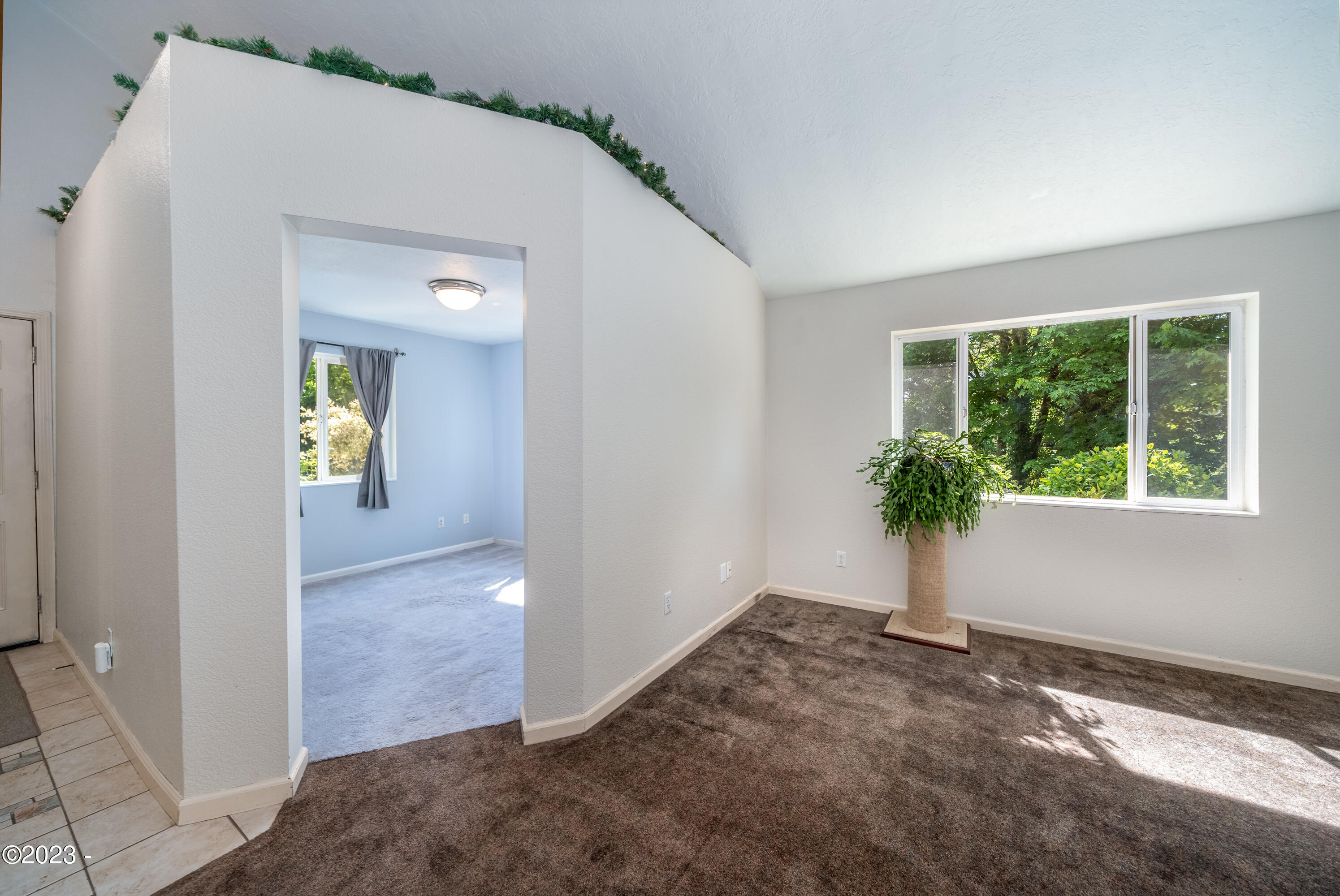 1920 NW Sunset Drive