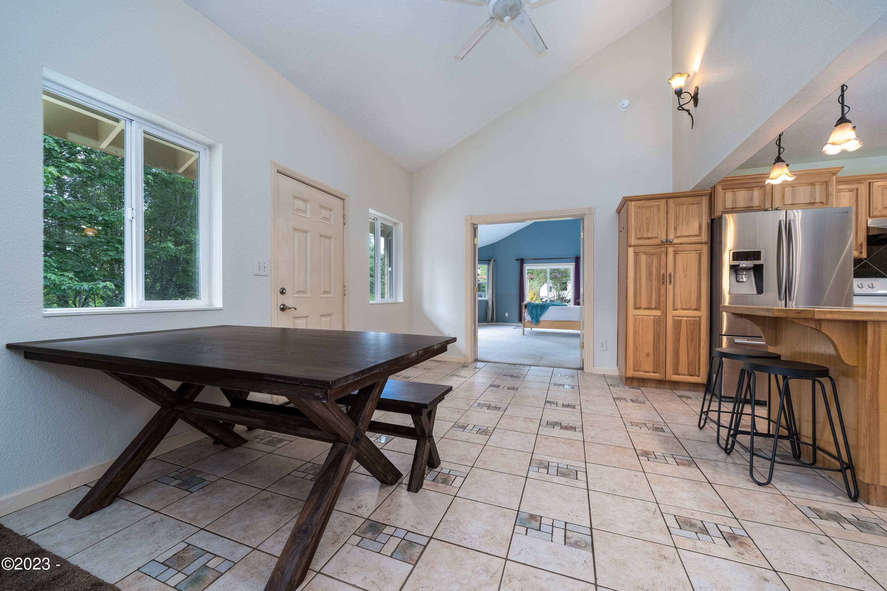 1920 NW Sunset Drive