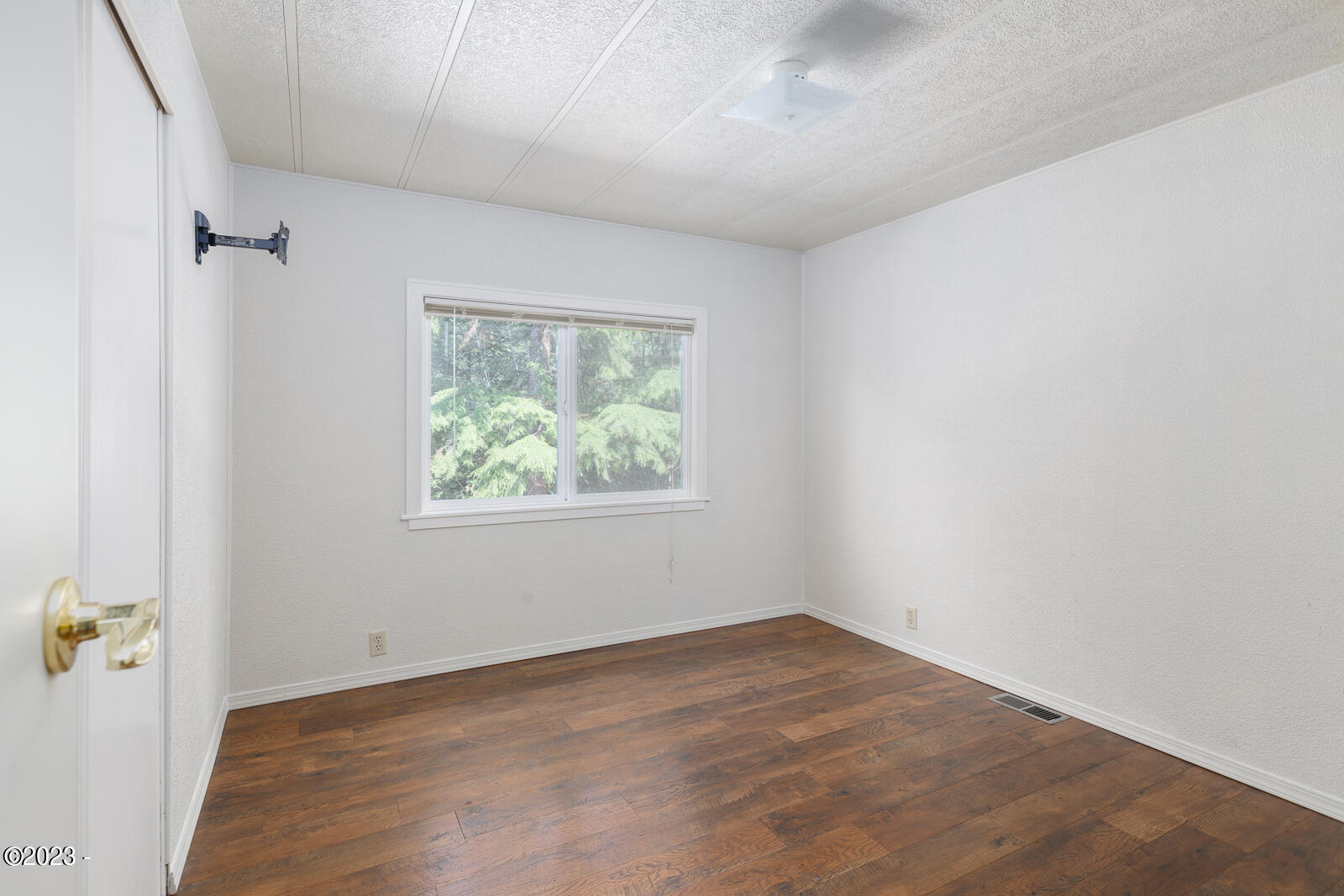 12715 SE Elderberry Drive