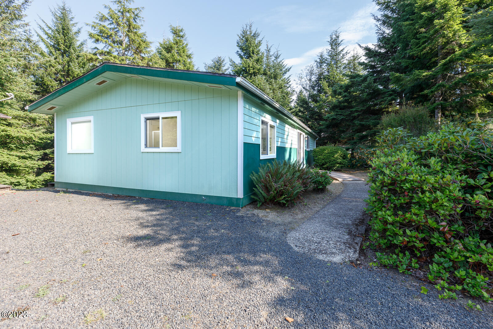 12715 SE Elderberry Drive