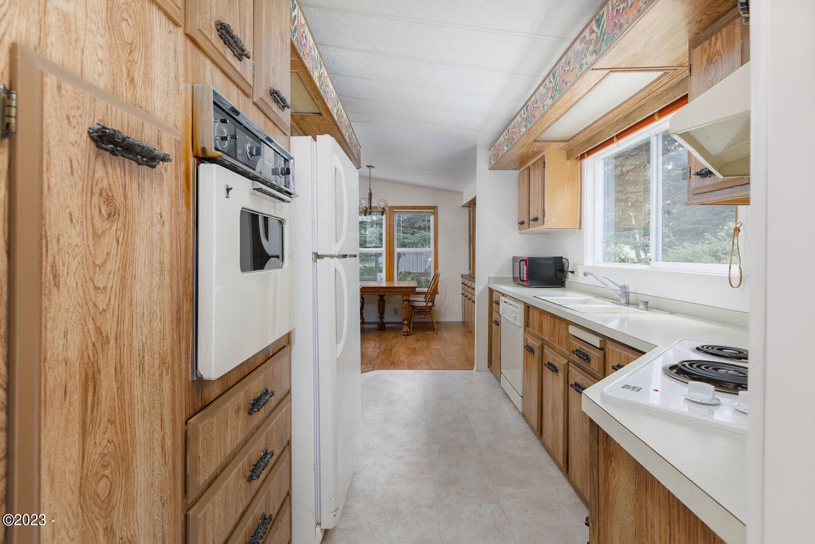 12715 SE Elderberry Drive