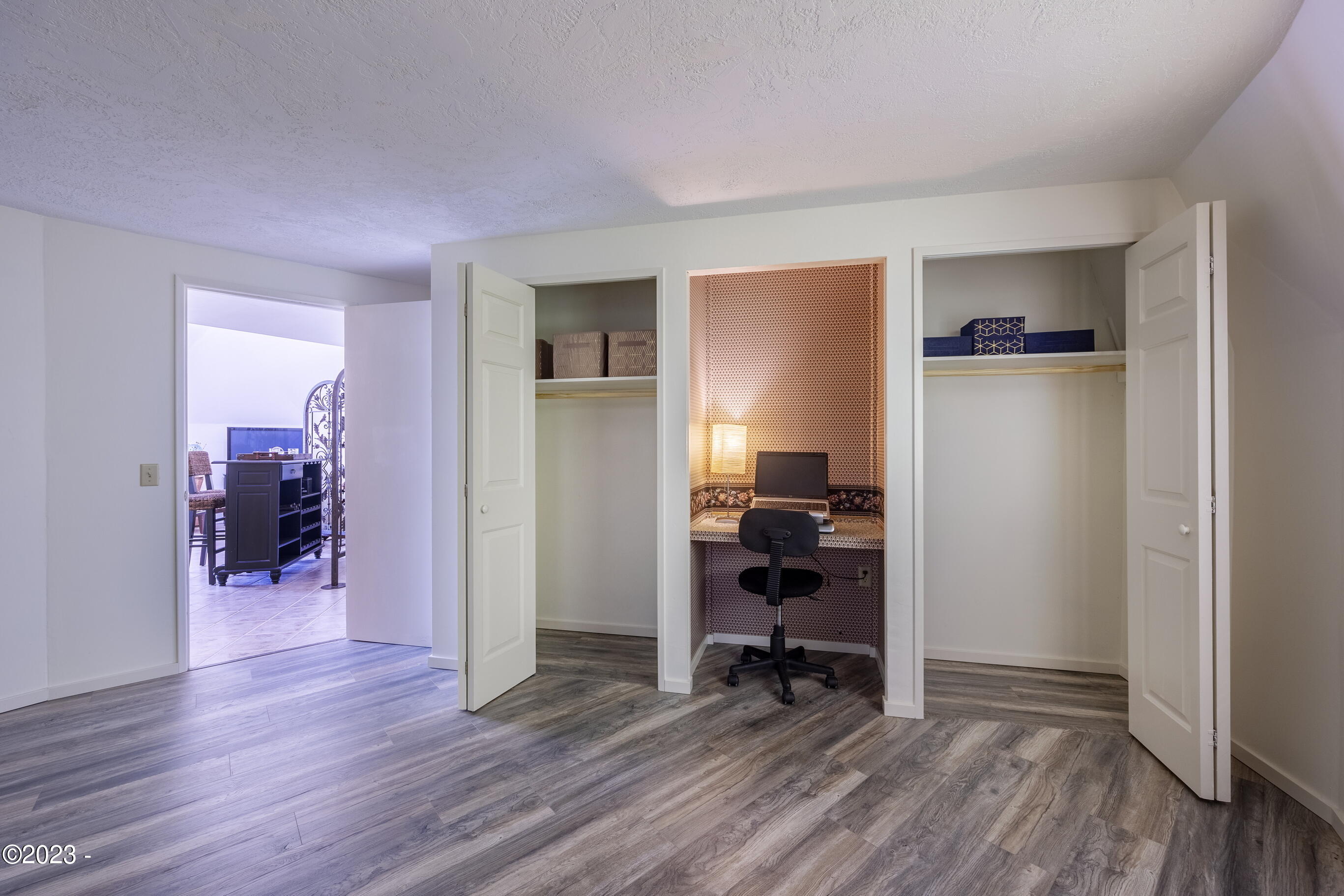 2701 NW Bayshore Loop