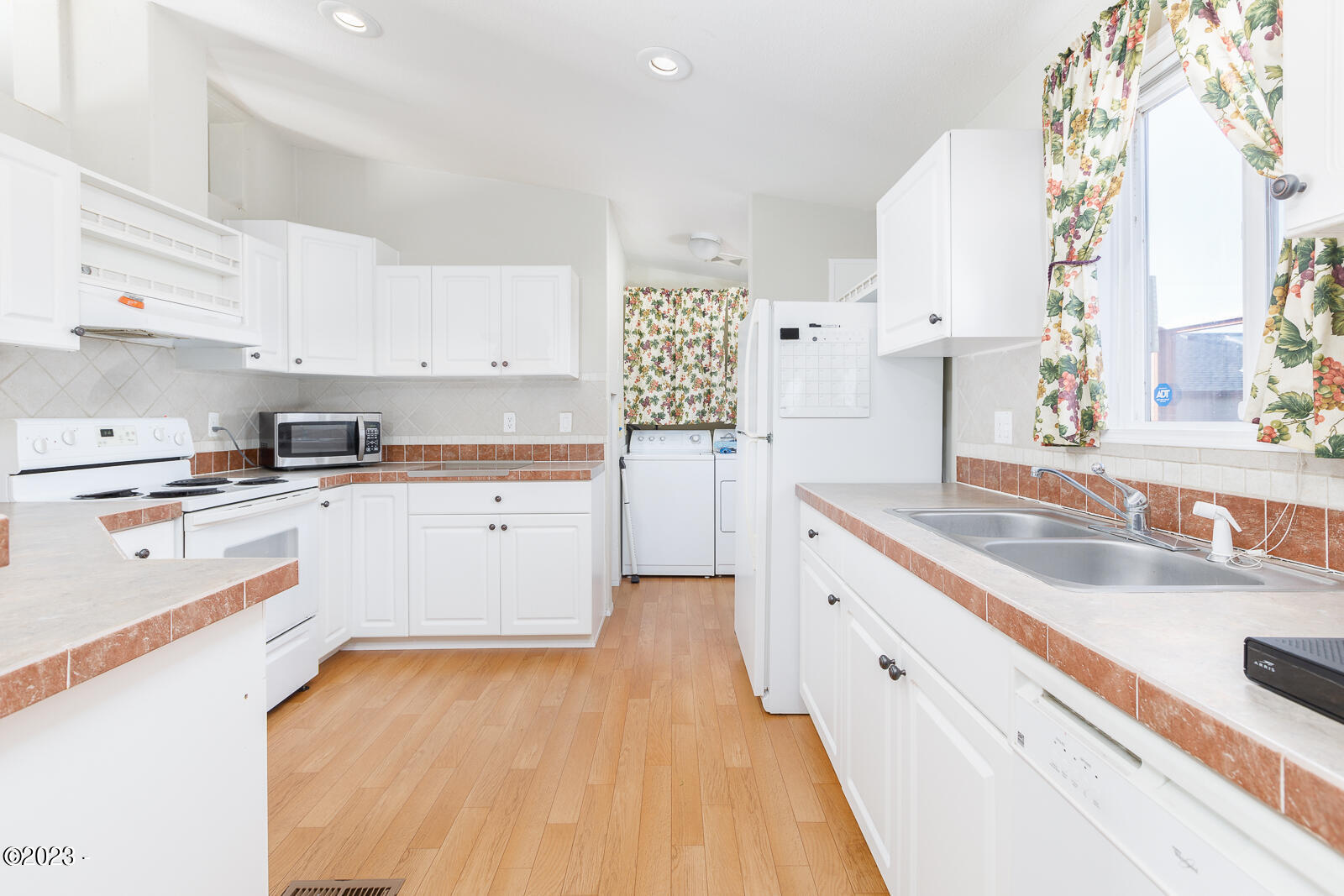 2014 NW Oceanic Loop