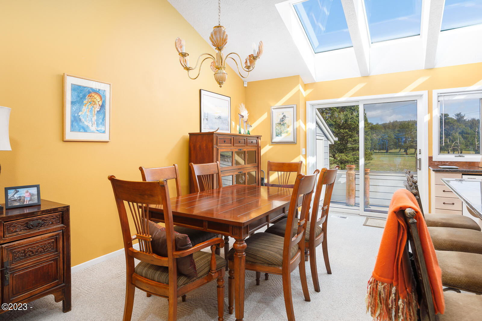 3910 NE Megginson Street, H