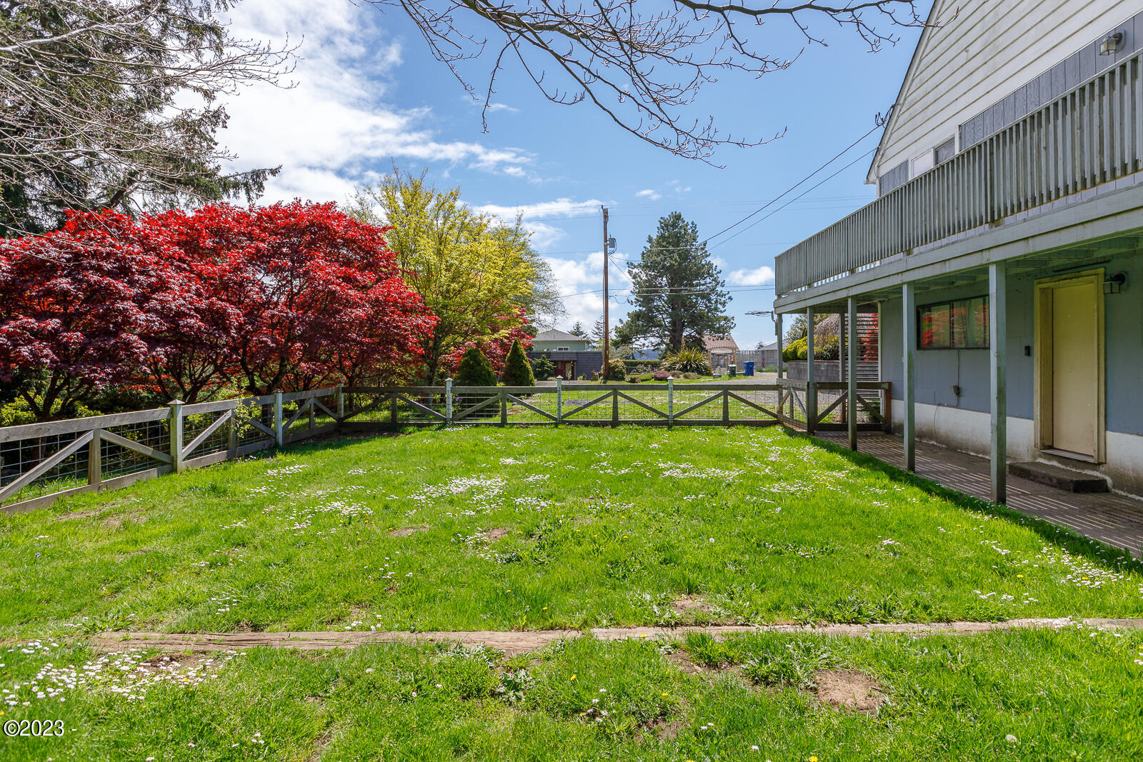 637 SE 2nd Street