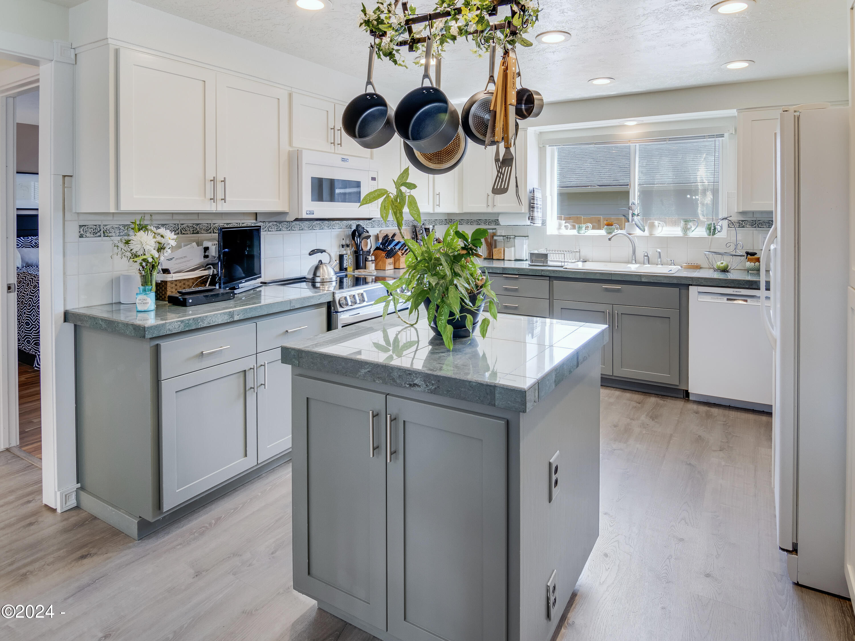 322 NW 19th Street