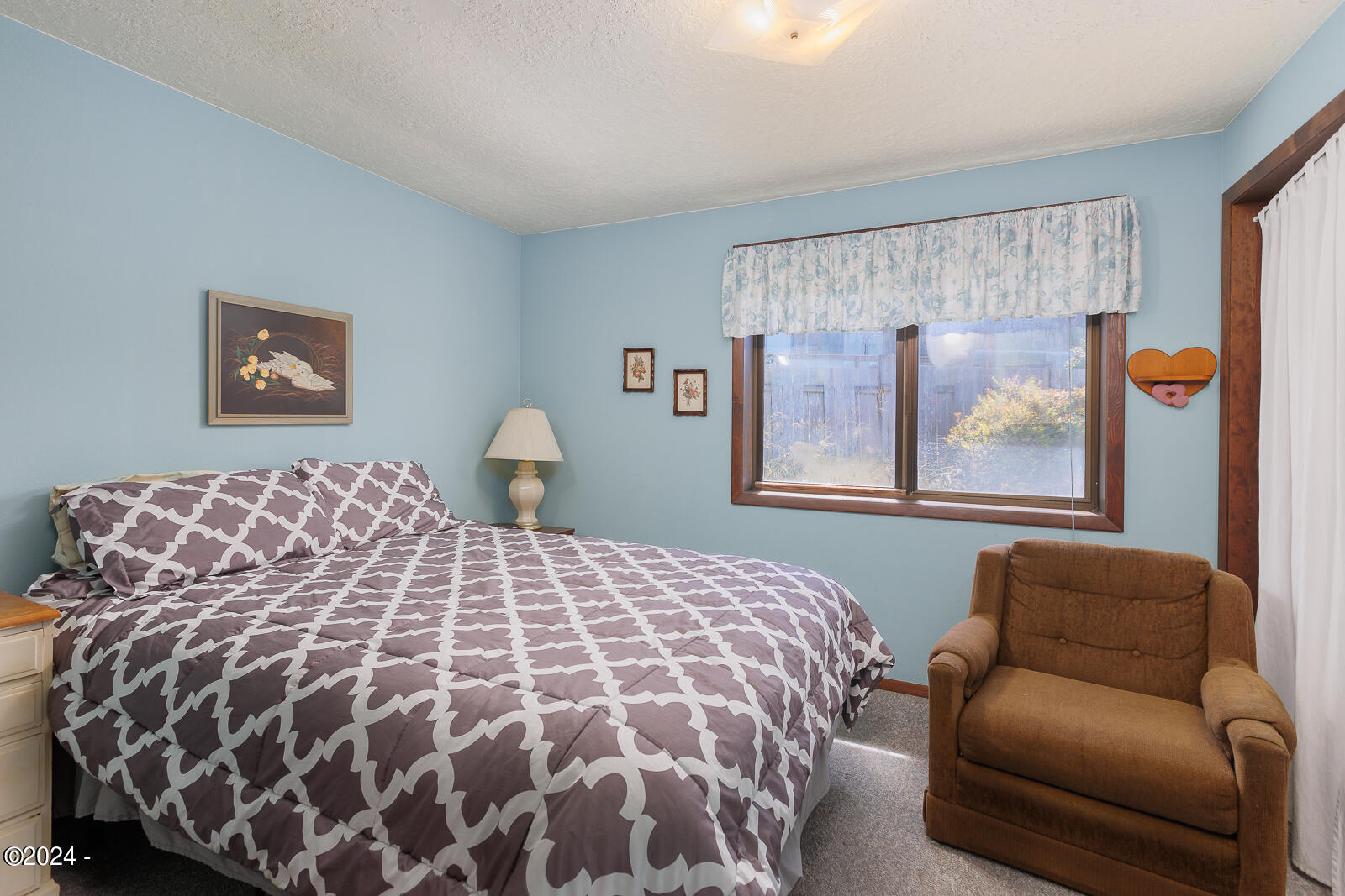 1910 NW Cruiser Street