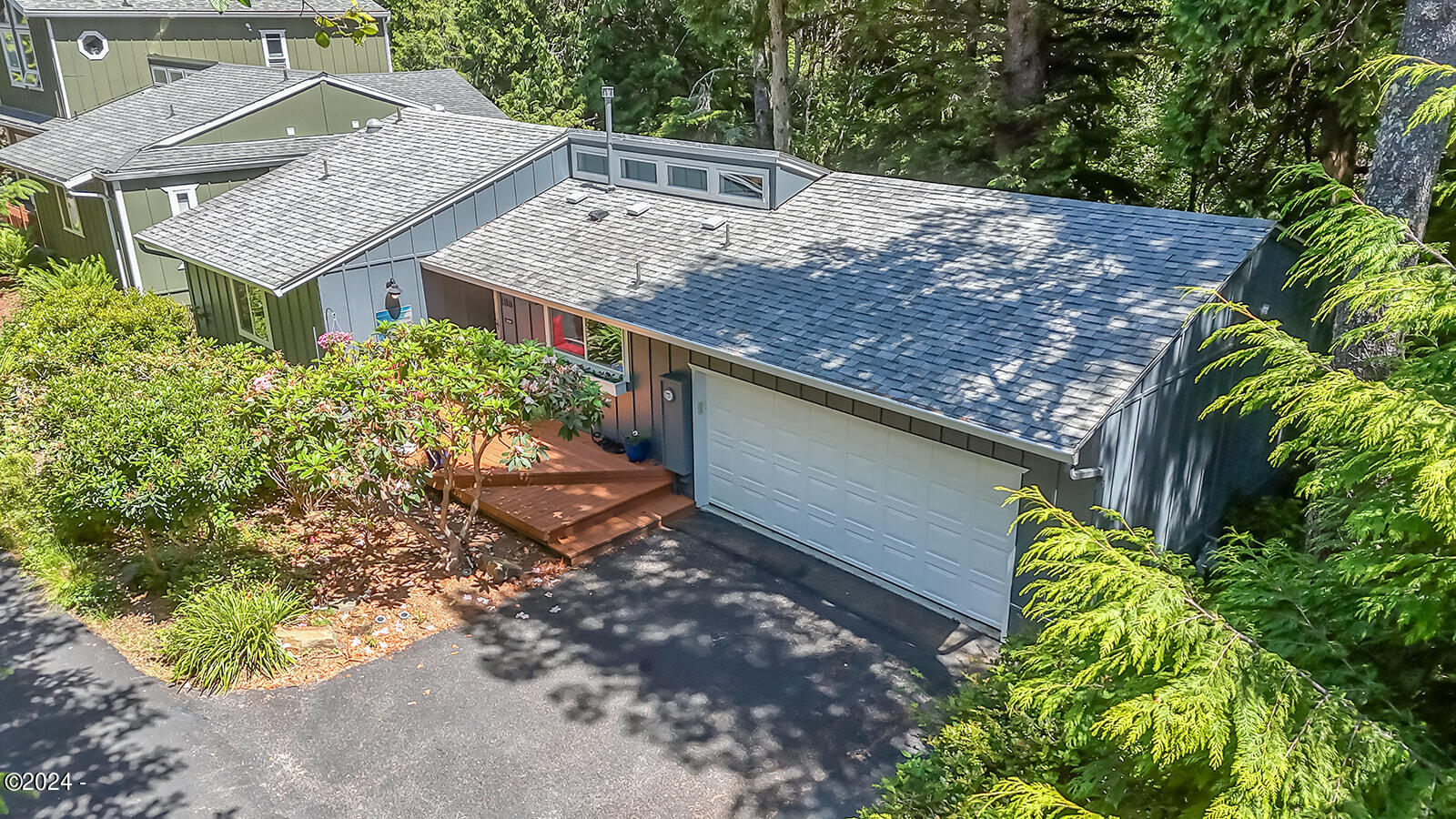 186 SW The Pines