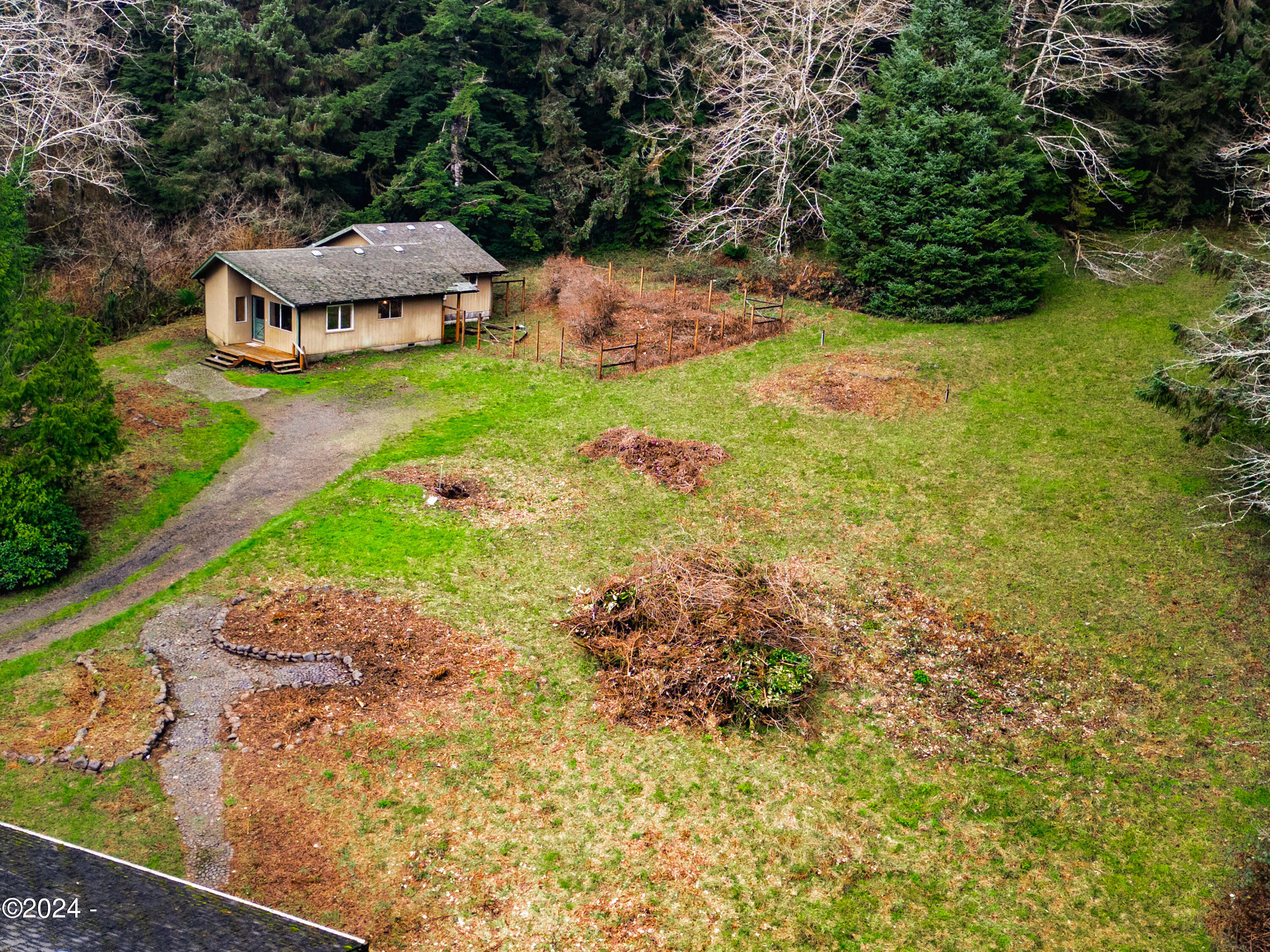 3757 Yachats River Road