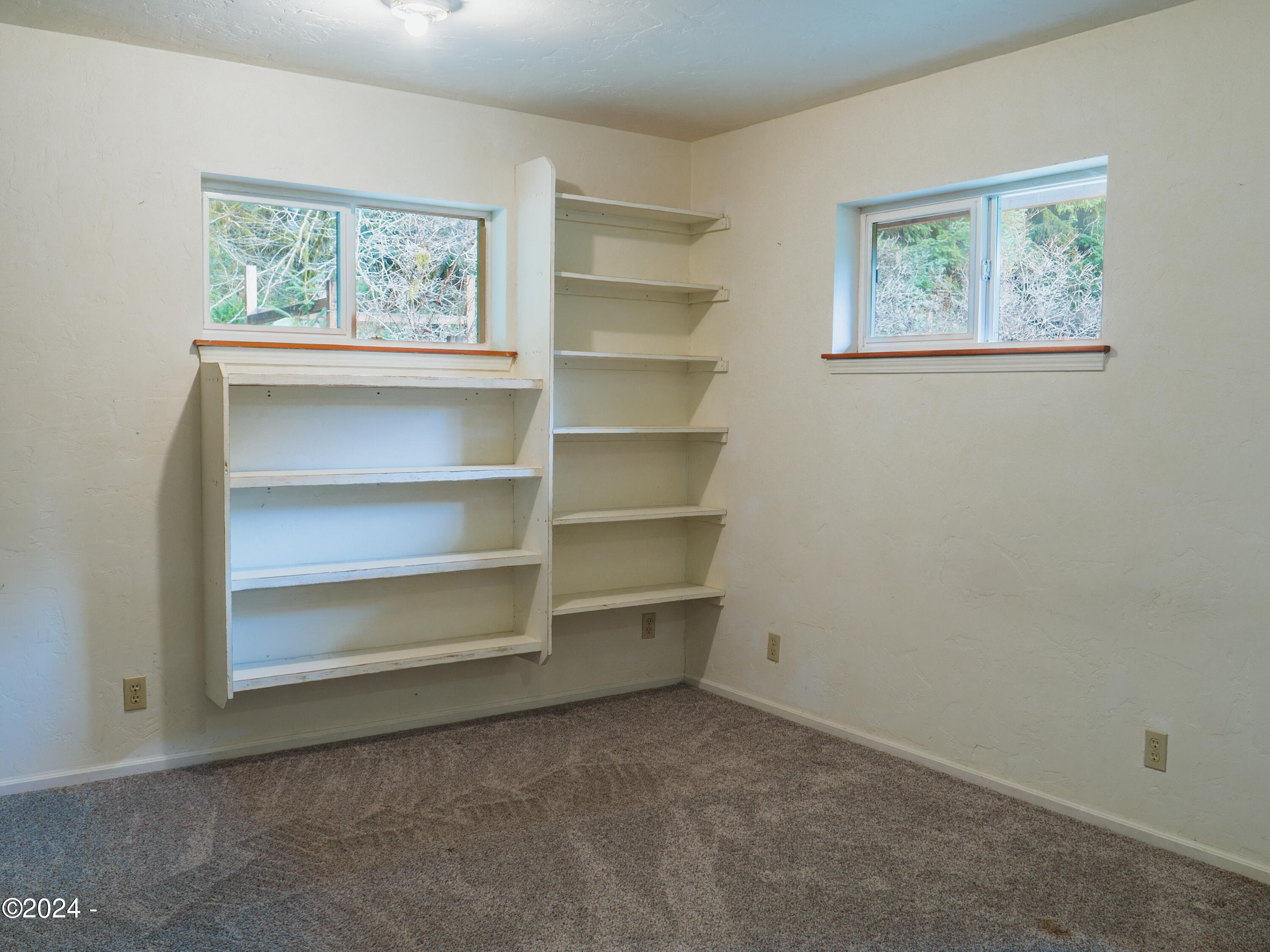 3757 Yachats River Road