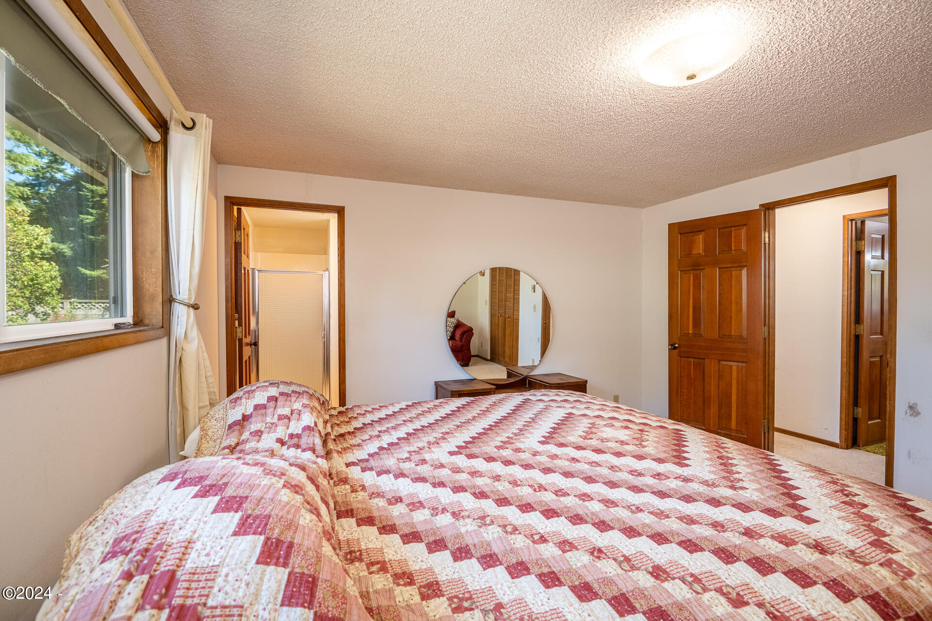 551 NE 20th Place