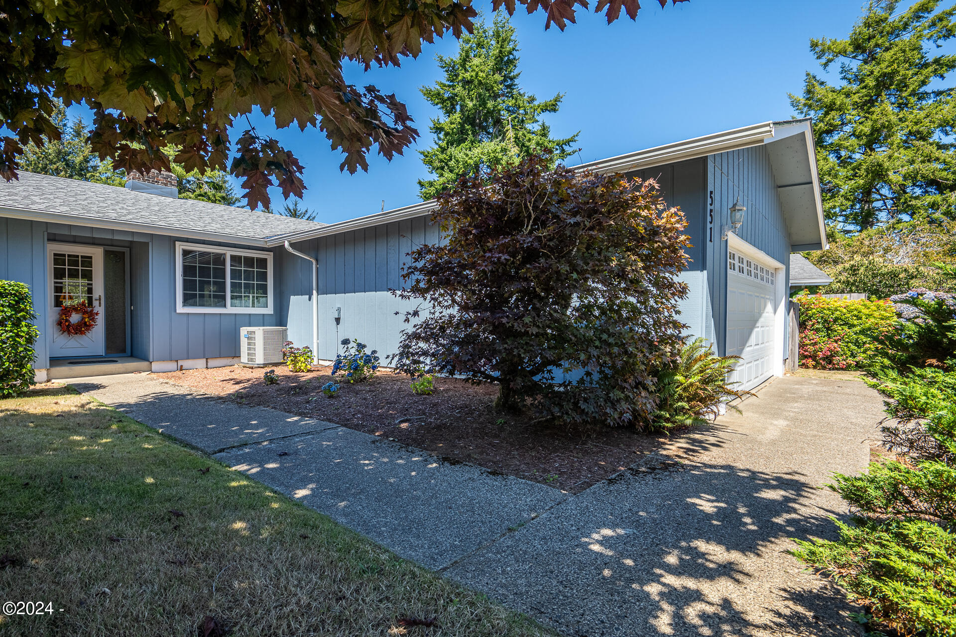 551 NE 20th Place