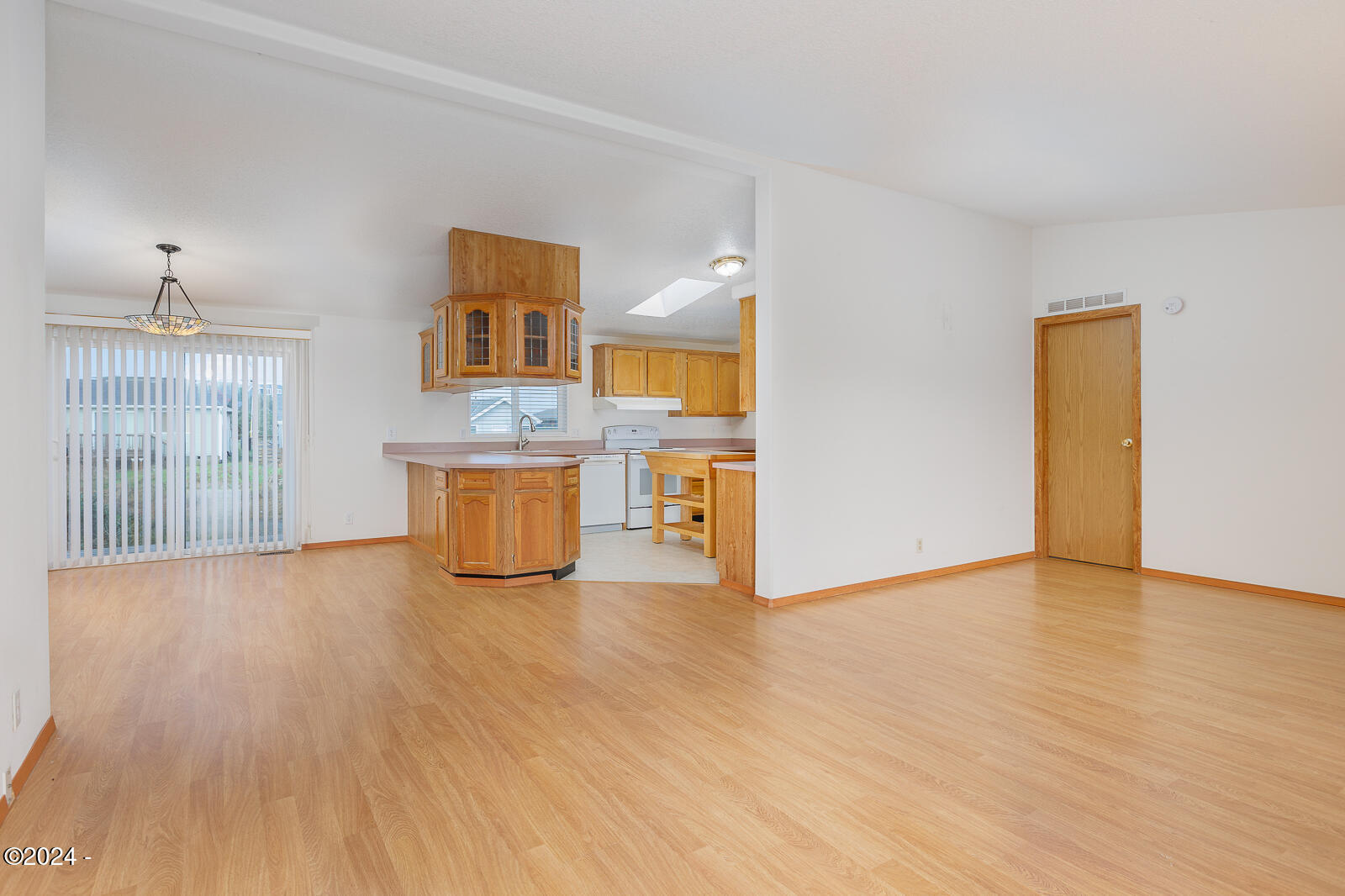 1818 NW Canal Street