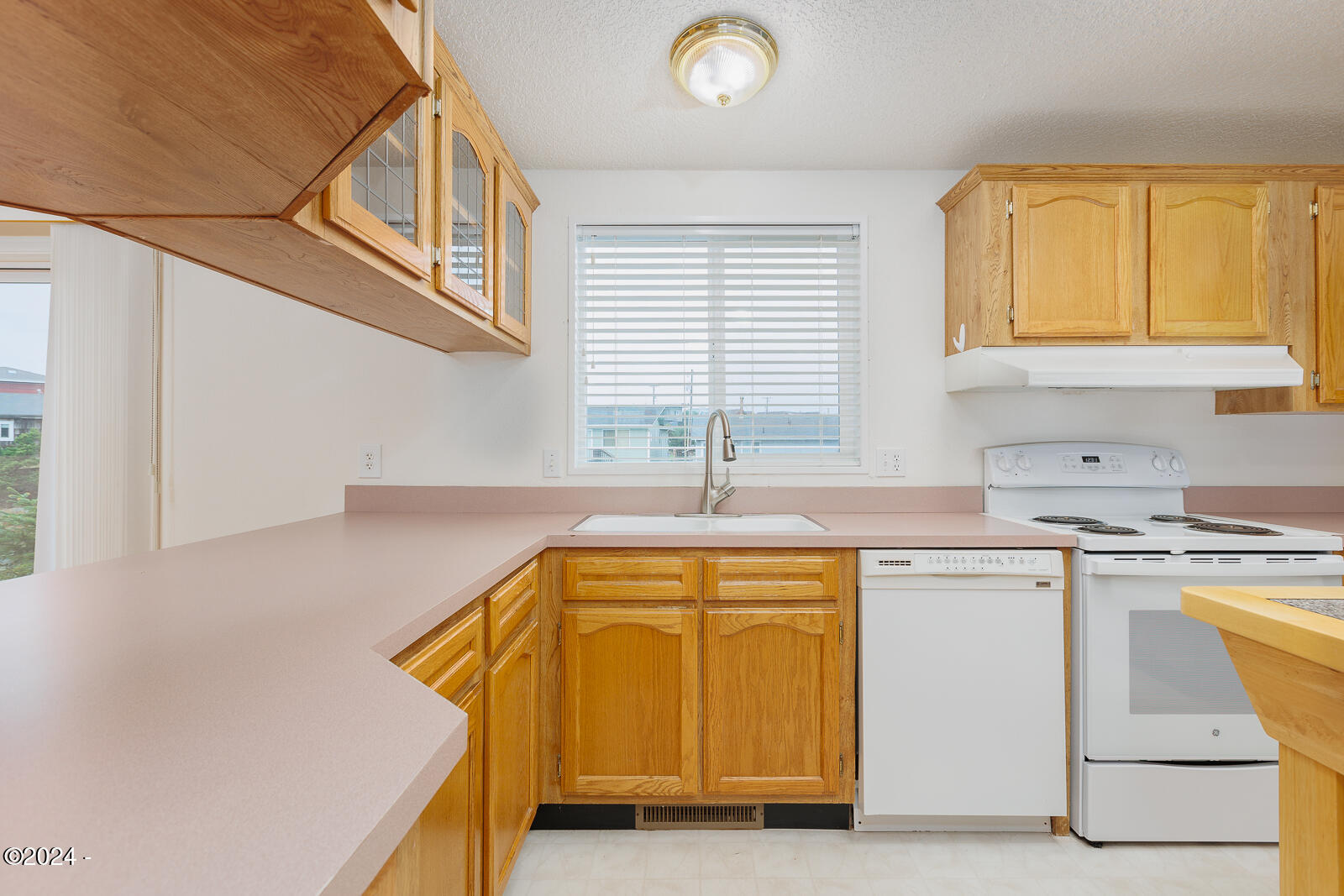 1818 NW Canal Street