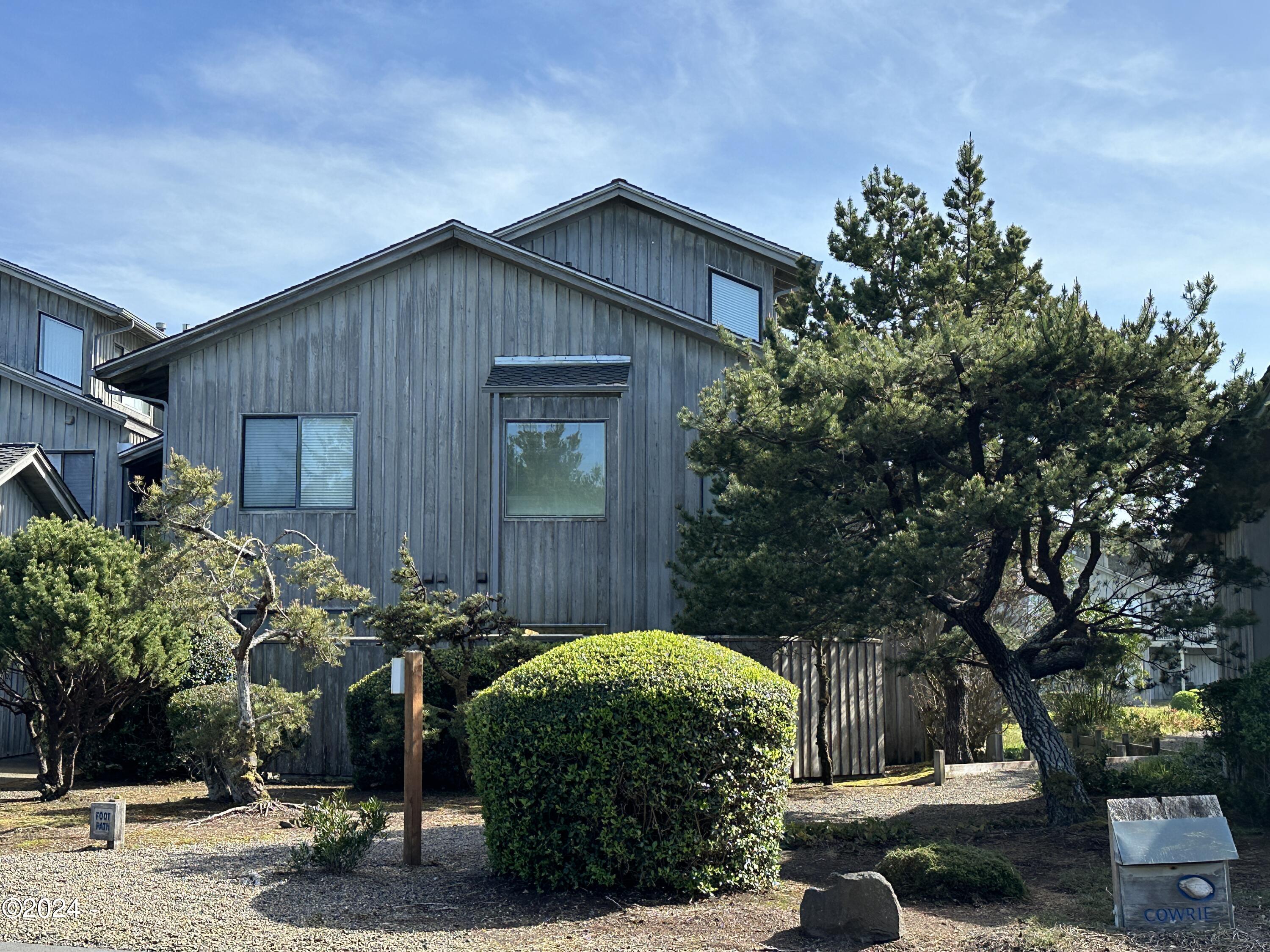4175 N Hwy 101, B-7